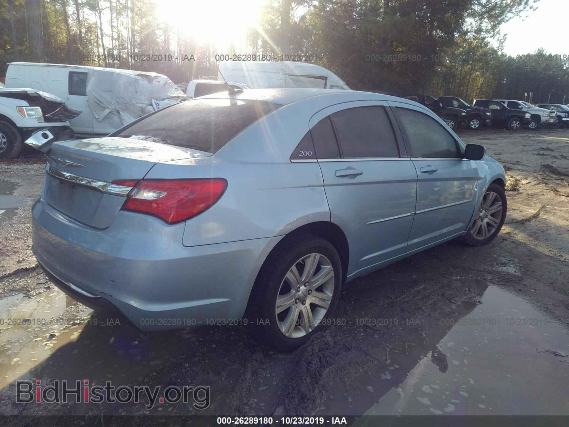 2013 CHRYSLER 200 - VIN: 1C3CCBBB8DN639464 - Фото 4