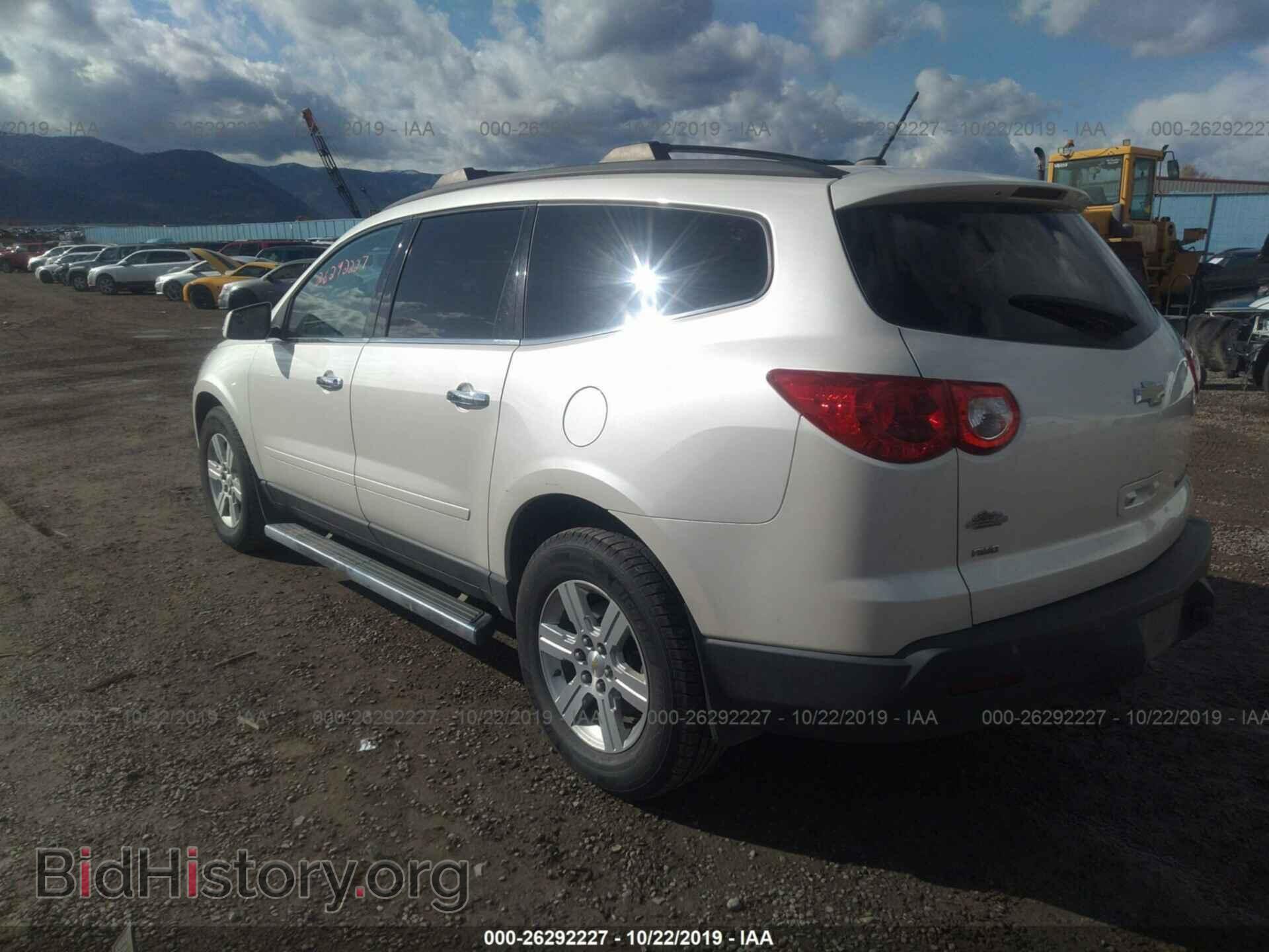 2012 CHEVROLET TRAVERSE - VIN: 1GNKVGEDXCJ192676 - Фото 3