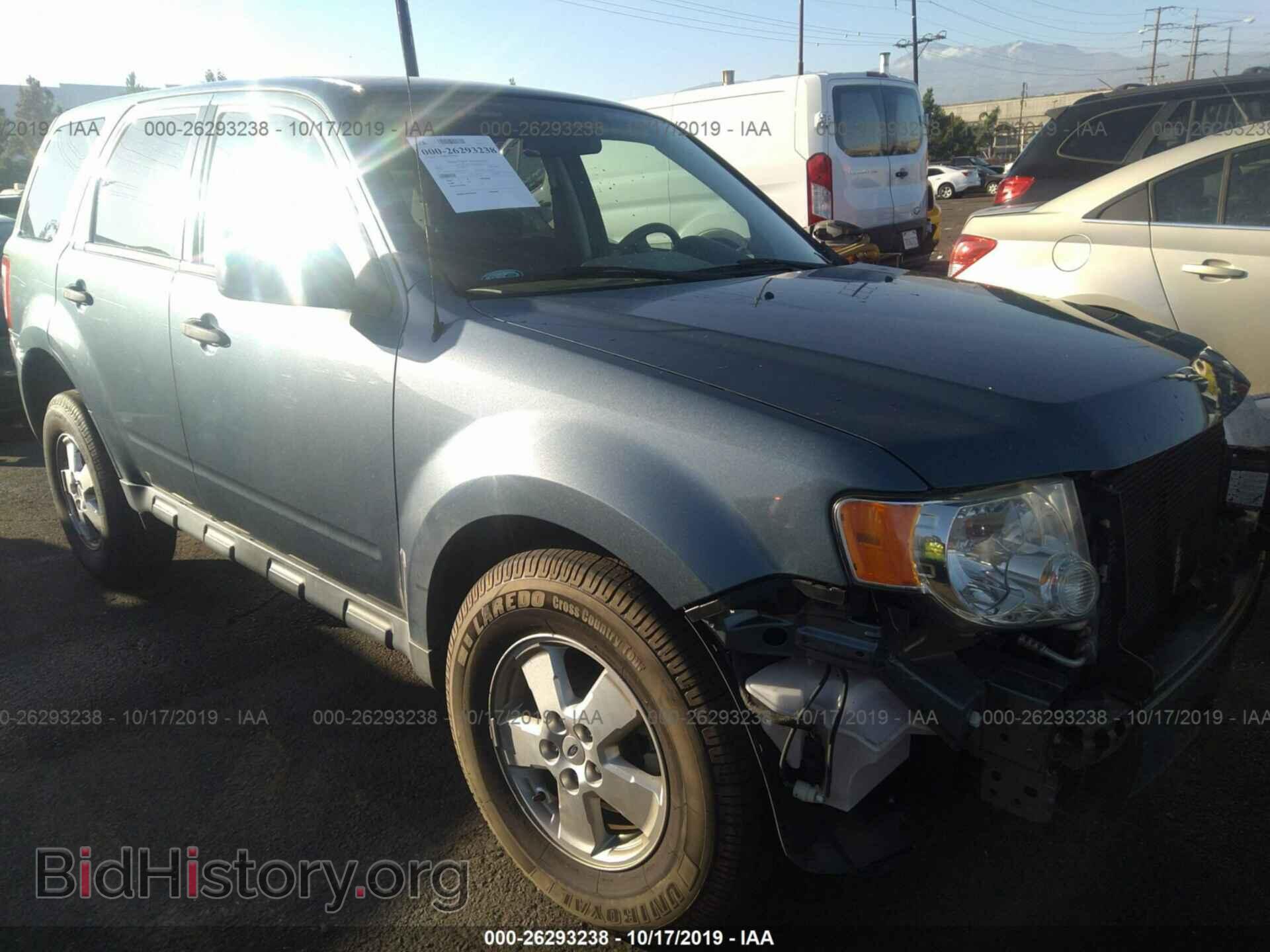 Photo 1FMCU0C76BKA45375 - FORD ESCAPE 2011