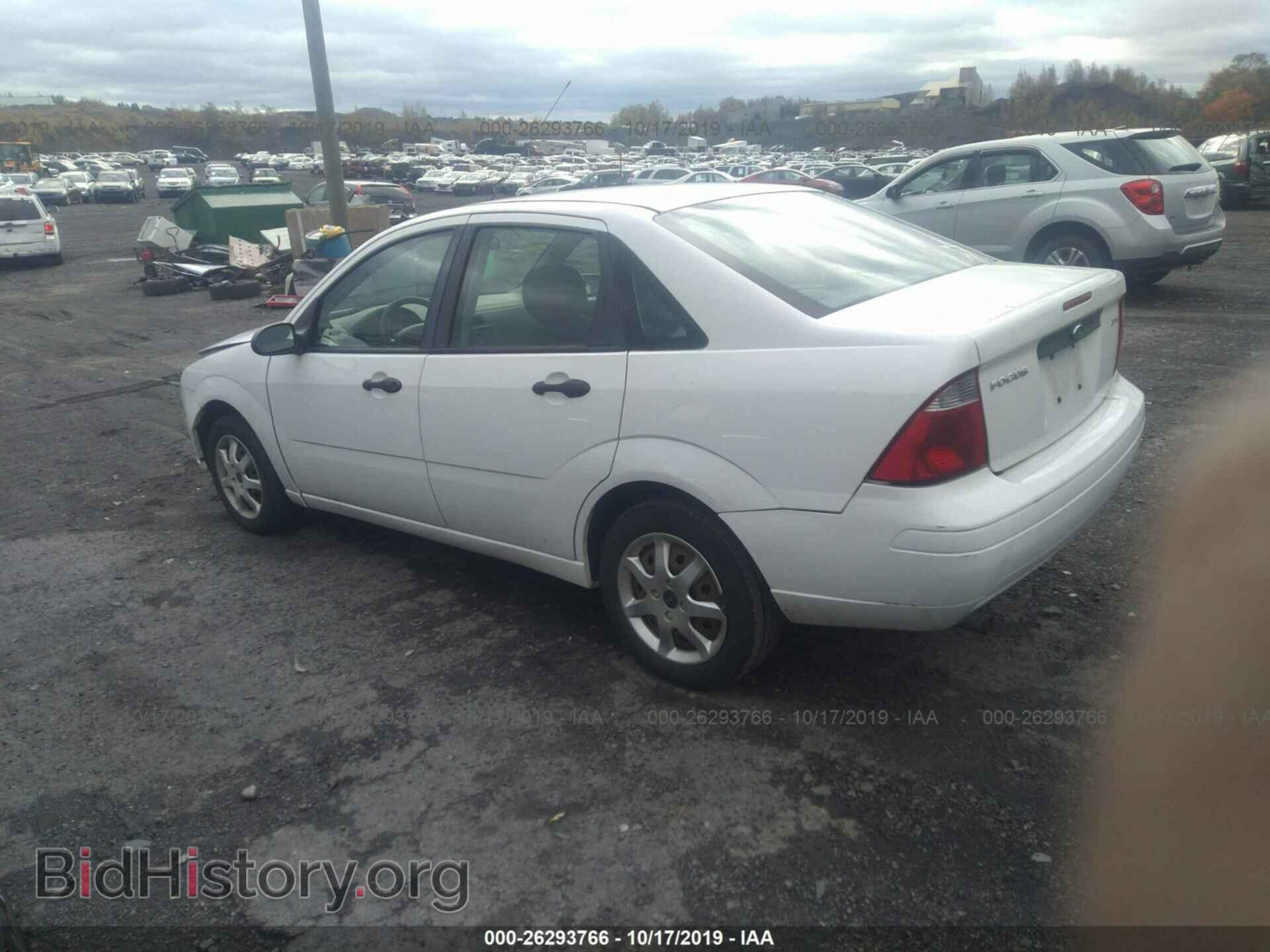 2005 FORD FOCUS - VIN: 1FAFP34N45W196709 - Фото 3