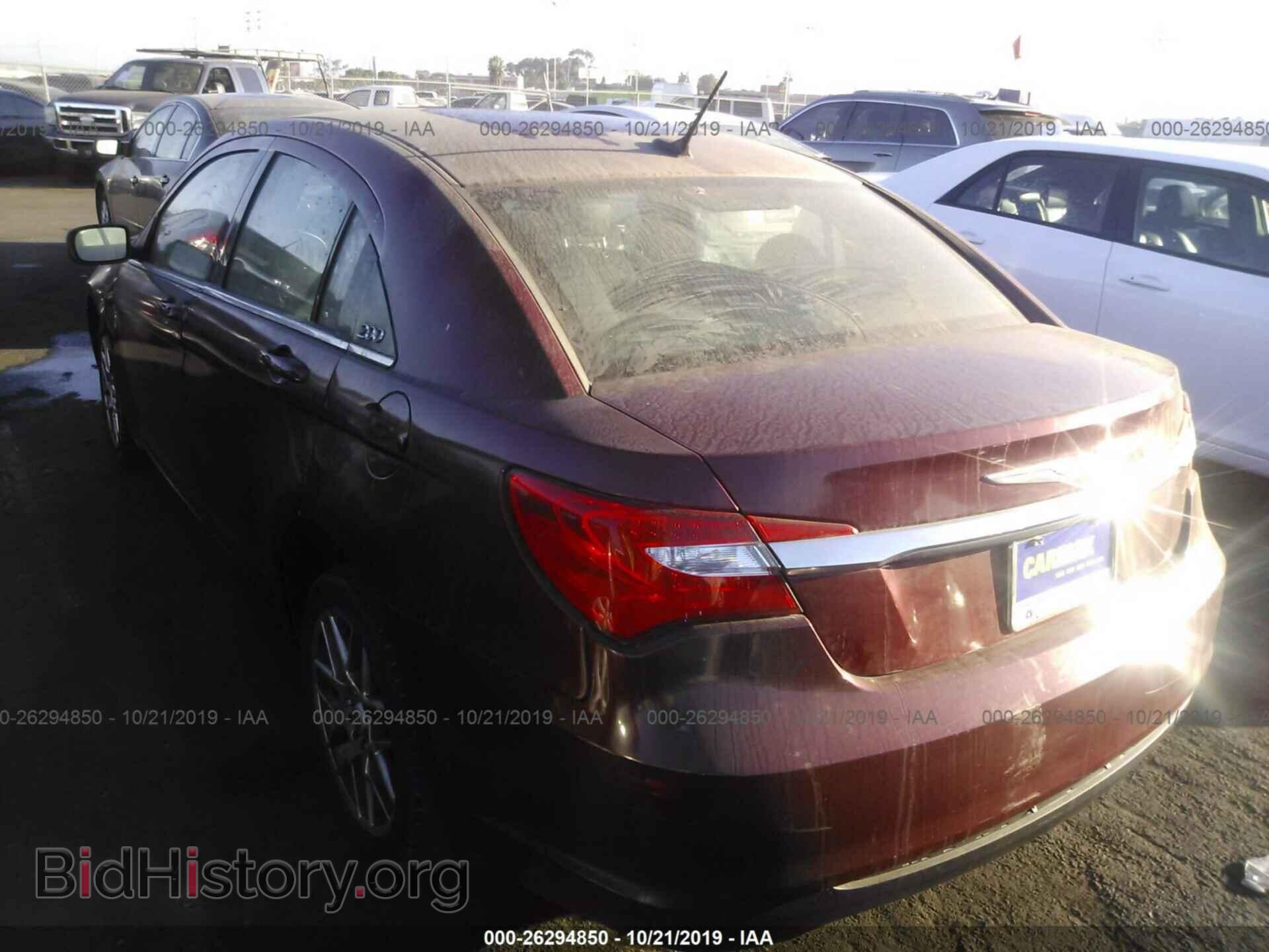2013 CHRYSLER 200 - VIN: 1C3CCBAB0DN640609 - Photo 3