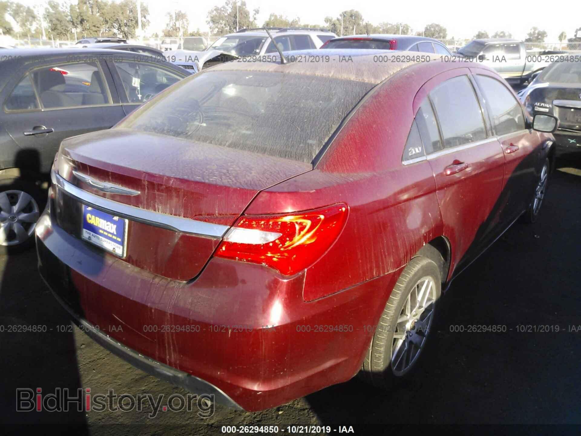 2013 CHRYSLER 200 - VIN: 1C3CCBAB0DN640609 - Photo 4