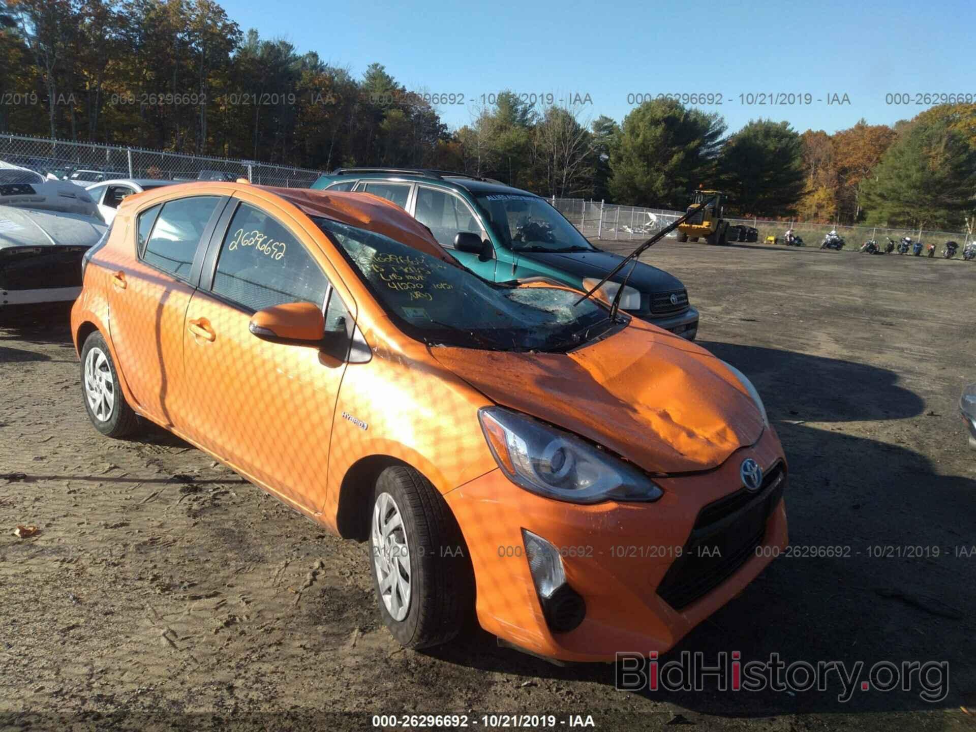 Photo JTDKDTB35F1096944 - TOYOTA PRIUS C 2015