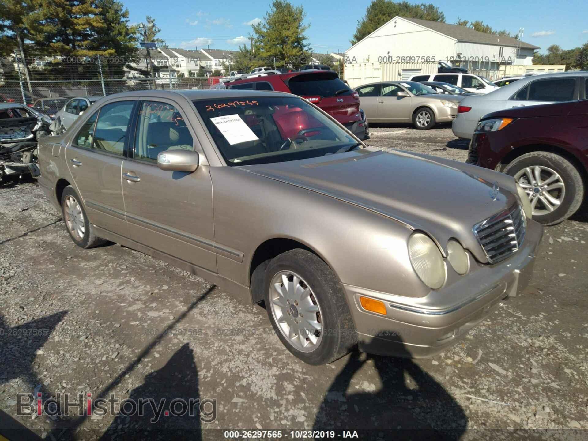 Фотография WDBJF82J6YX036171 - Mercedes-benz E 2000