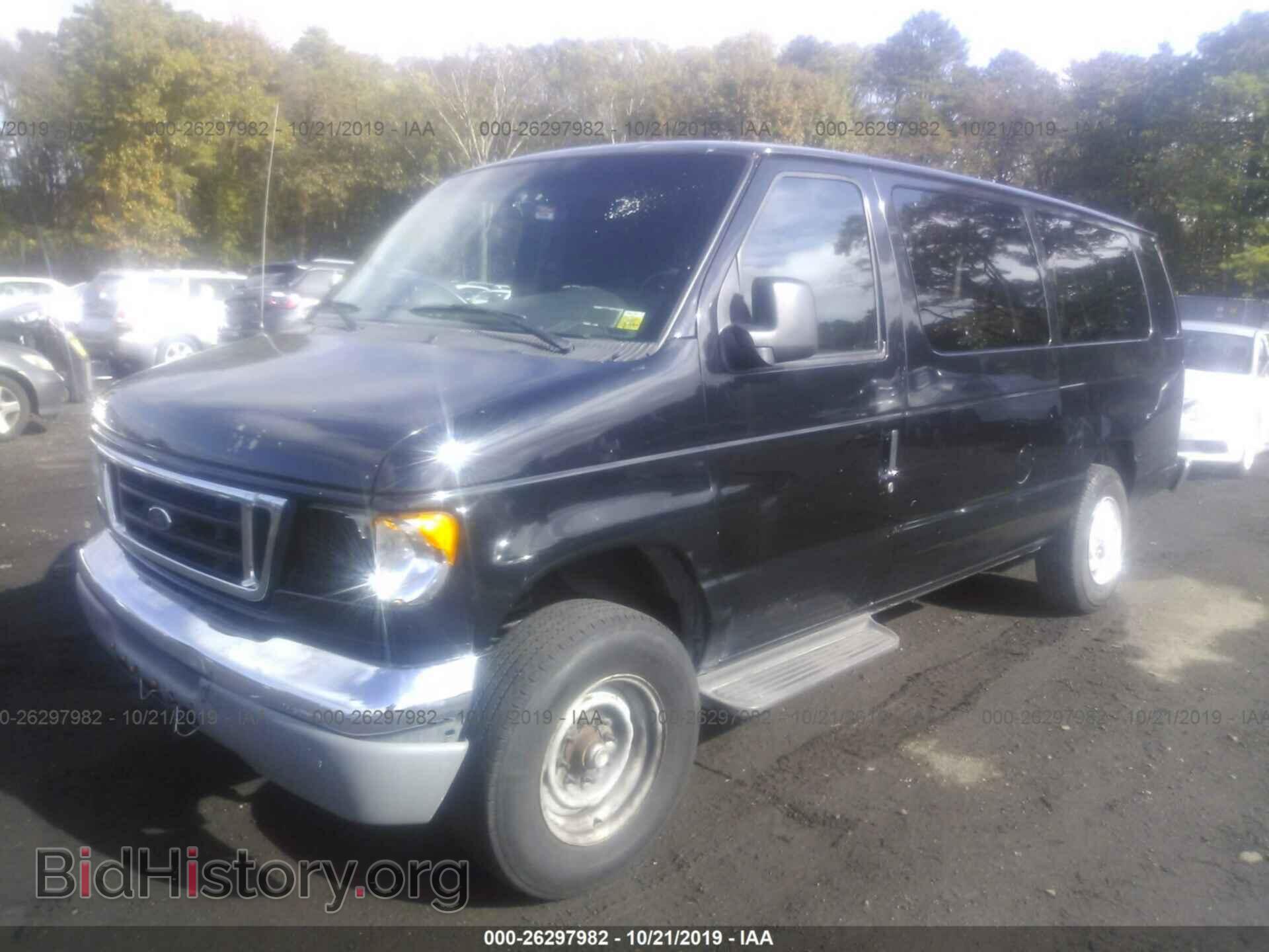 2004 FORD ECONOLINE - VIN: 1FBSS31L54HB37329 - Фото 2