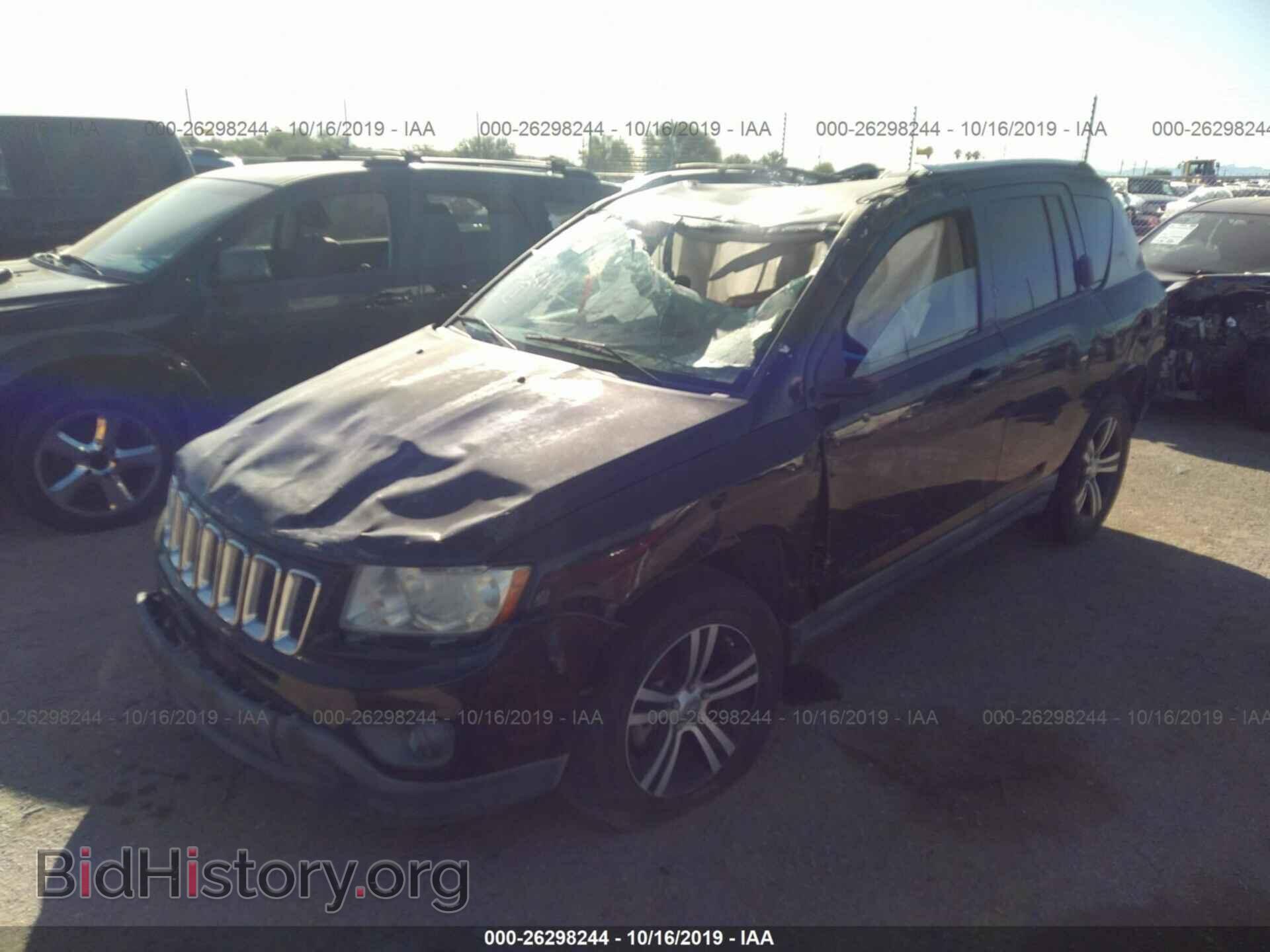 2011 JEEP COMPASS - VIN: 1J4NT1FB3BD205197 - Фото 2