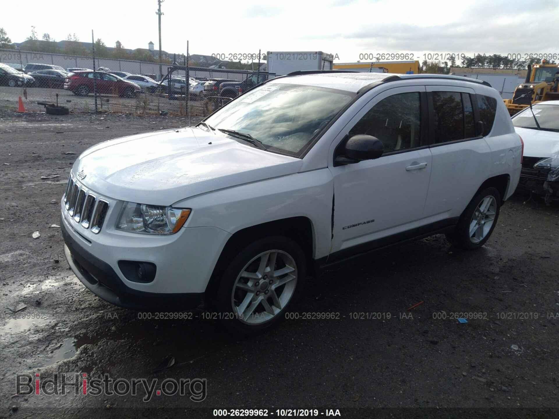2011 JEEP COMPASS - VIN: 1J4NF5FB9BD164119 - Photo 2