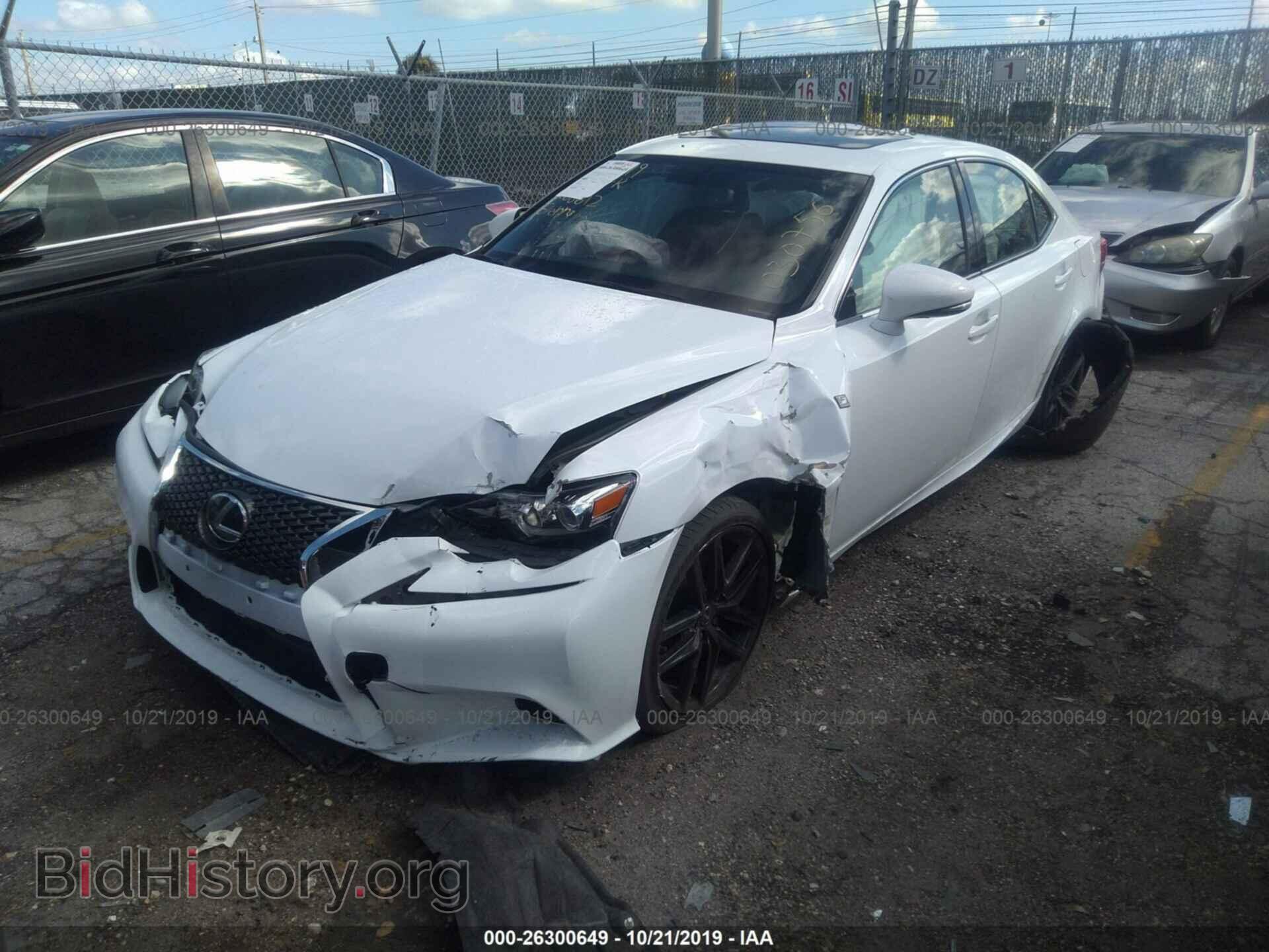 2014 LEXUS IS - VIN: JTHBF1D23E5030756 - Photo 2