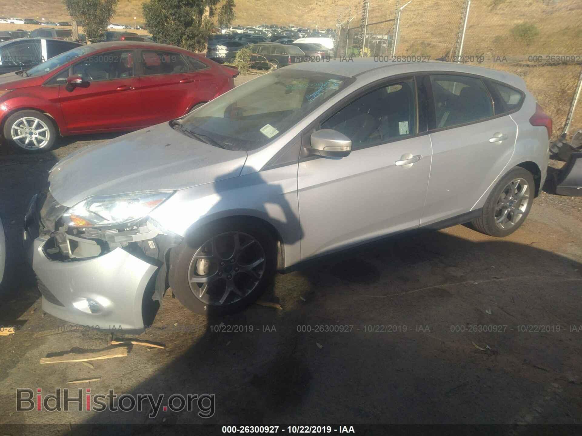 2014 Ford Focus - VIN: 1FADP3K22EL455960 - Photo 2