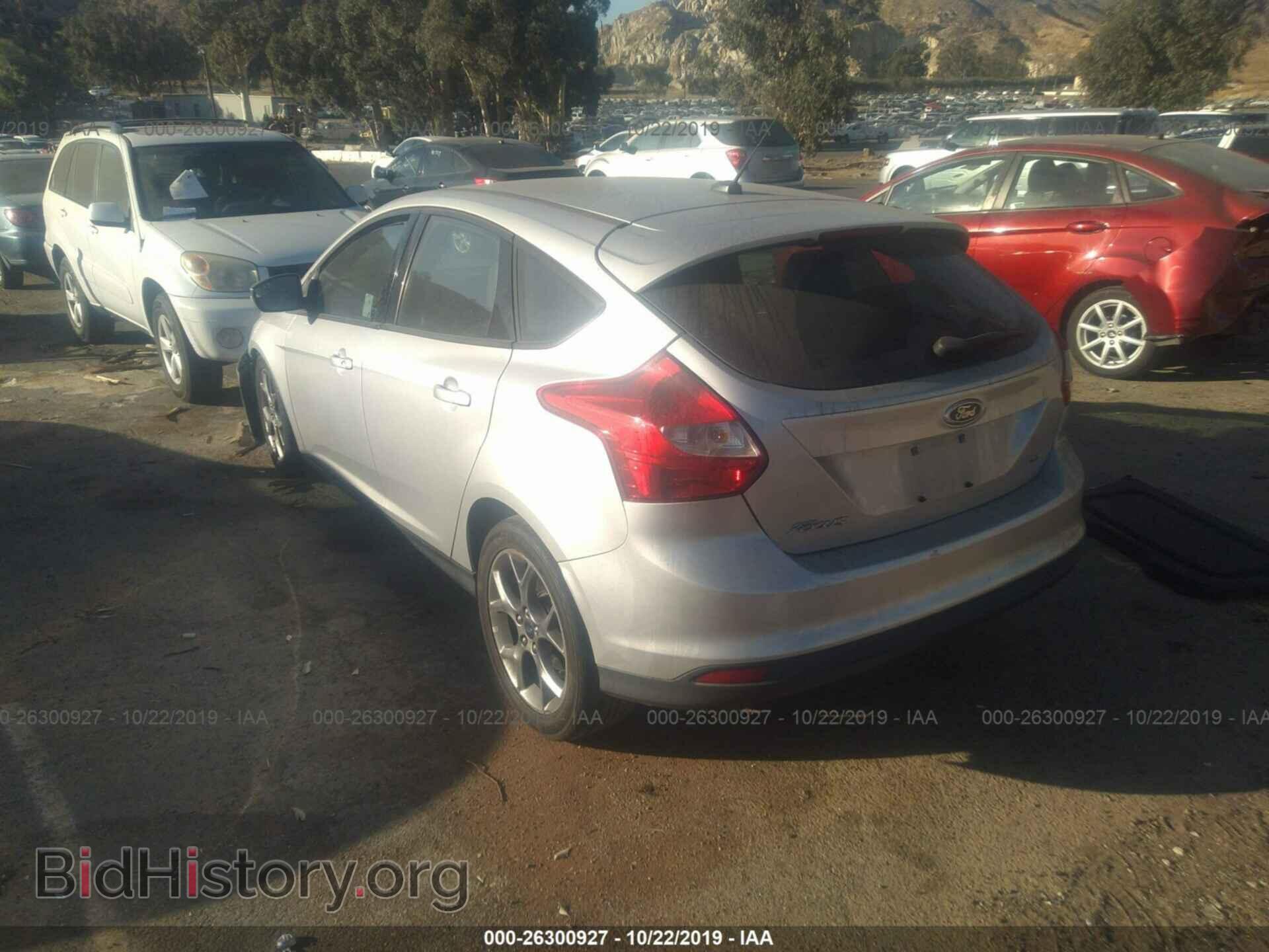 2014 Ford Focus - VIN: 1FADP3K22EL455960 - Photo 3