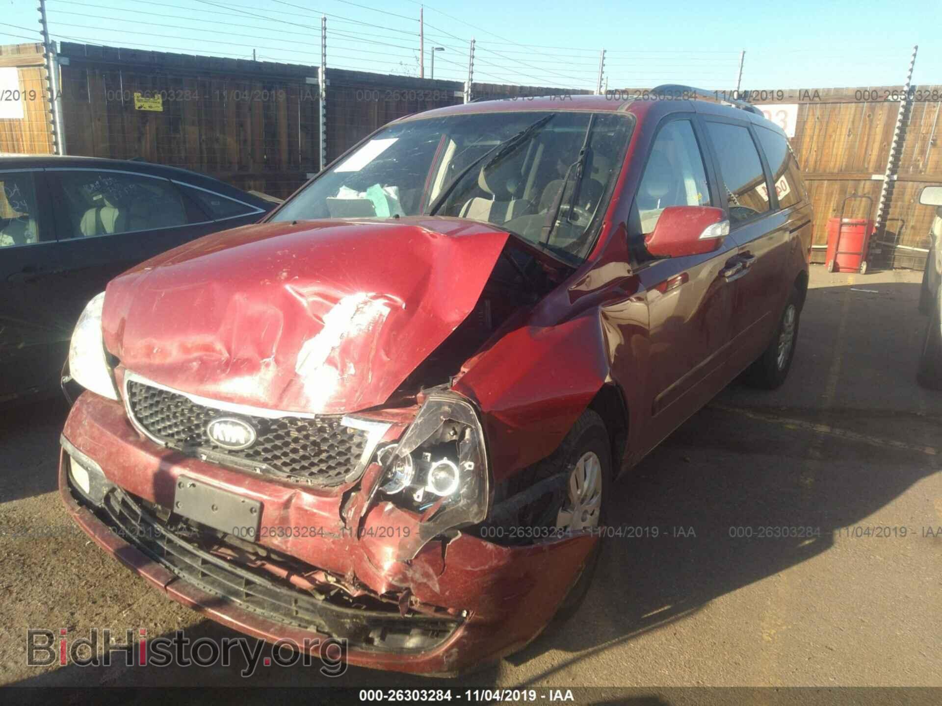 2014 KIA SEDONA - VIN: KNDMG4C78E6544134 - Фото 2