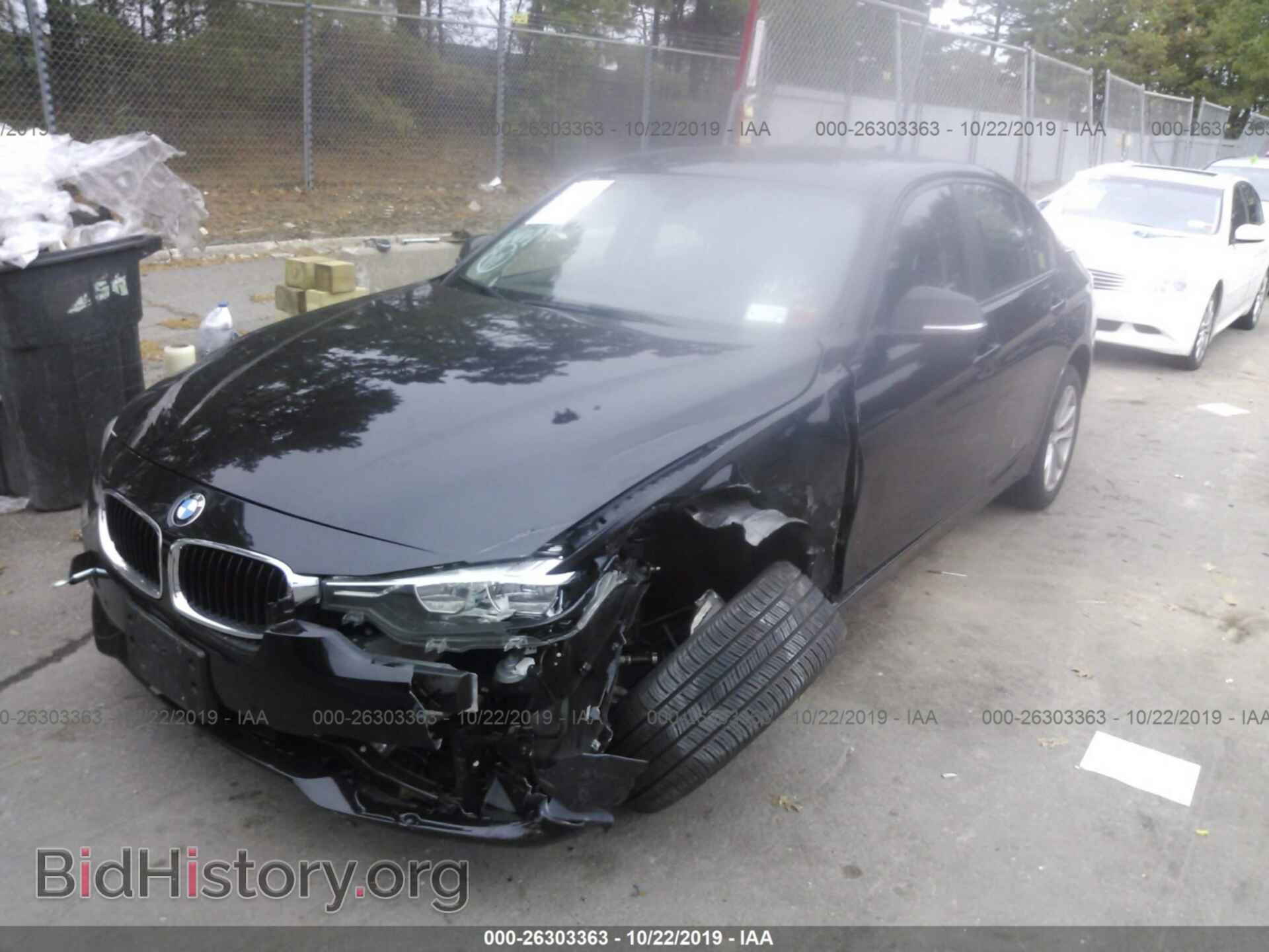 2016 BMW 320 - VIN: WBA8E5G55GNT93345 - Photo 2