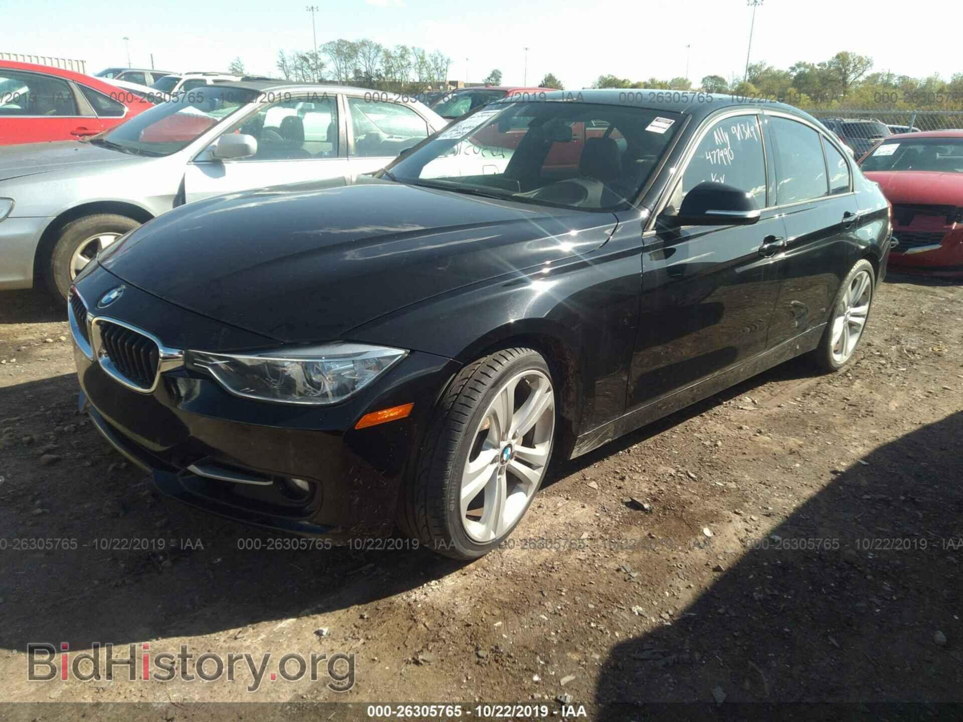 2014 BMW 335 - VIN: WBA3A9C52EF477990 - Фото 2