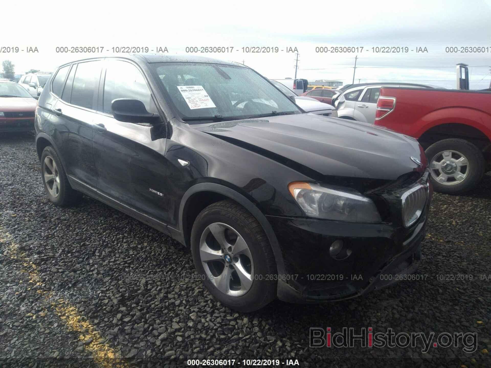 Photo 5UXWX5C58BL702397 - BMW X3 2011