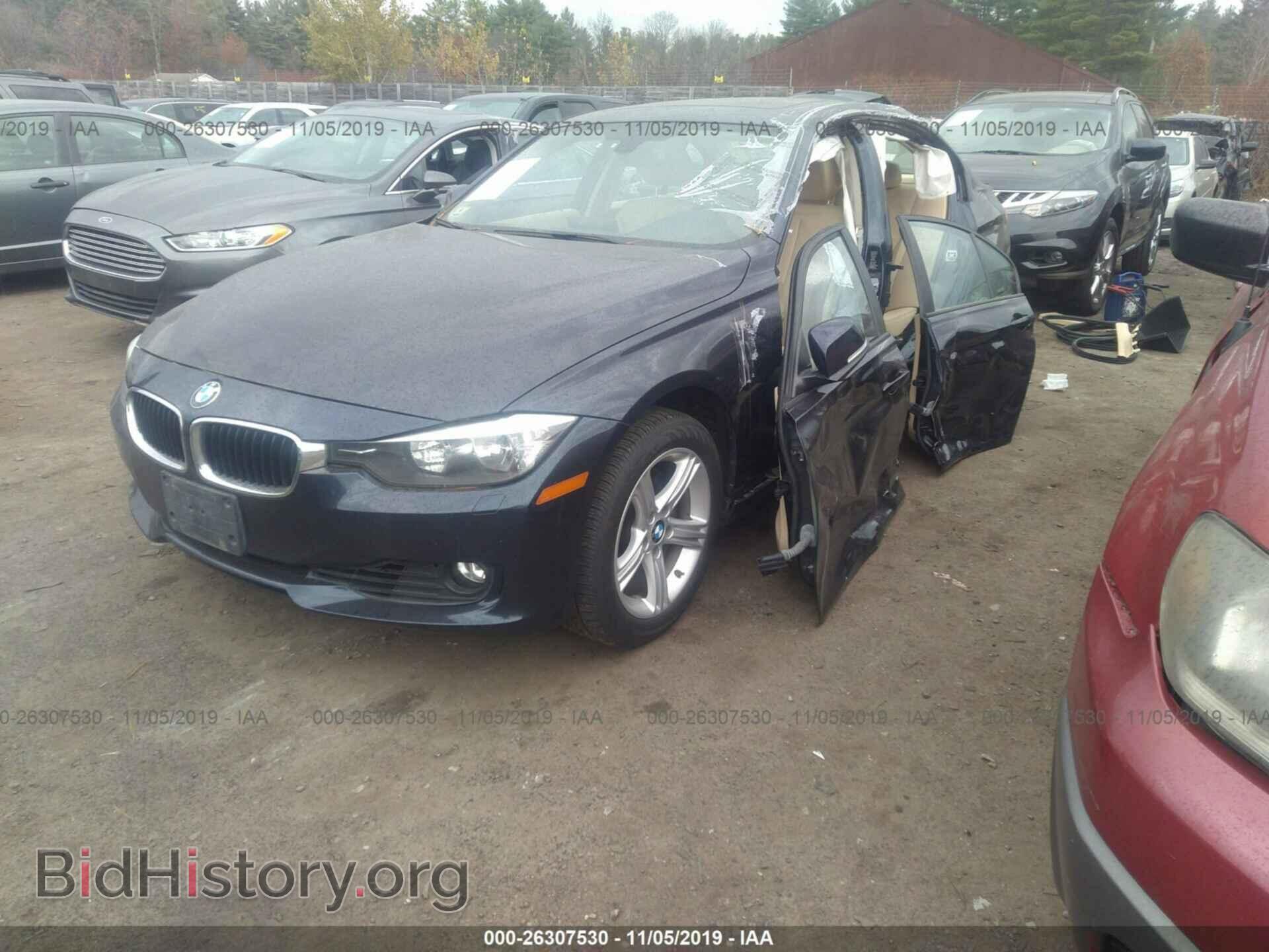 2013 BMW 328 - VIN: WBA3B5G54DNS01069 - Фото 2