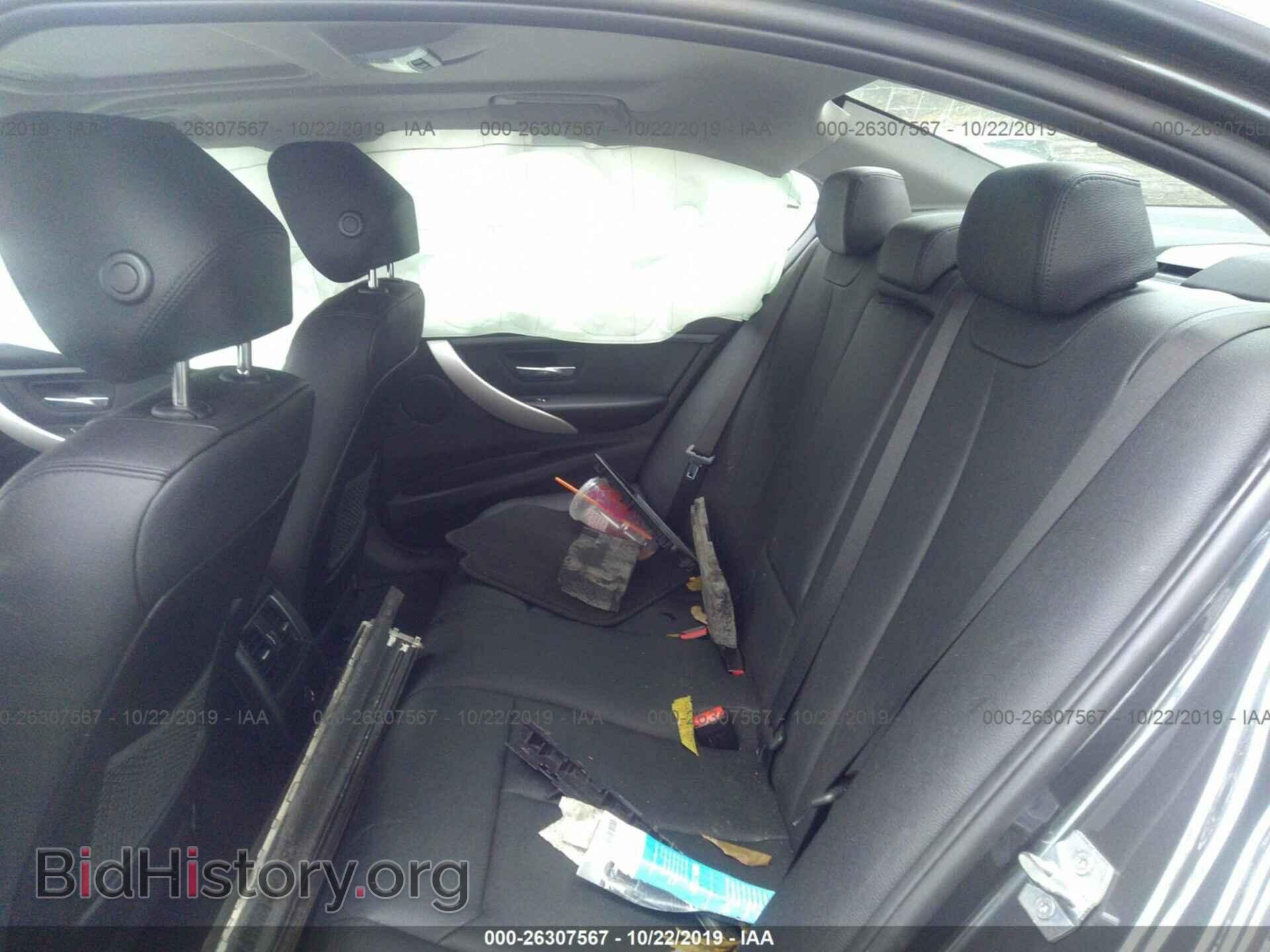 2018 BMW 320 - VIN: WBA8A3C5XJA491744 - Photo 8