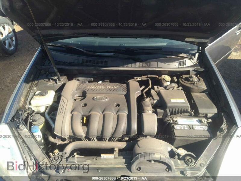 2007 Kia OPTIMA (VIN KNAGE123775143924) — photo 10 of 11