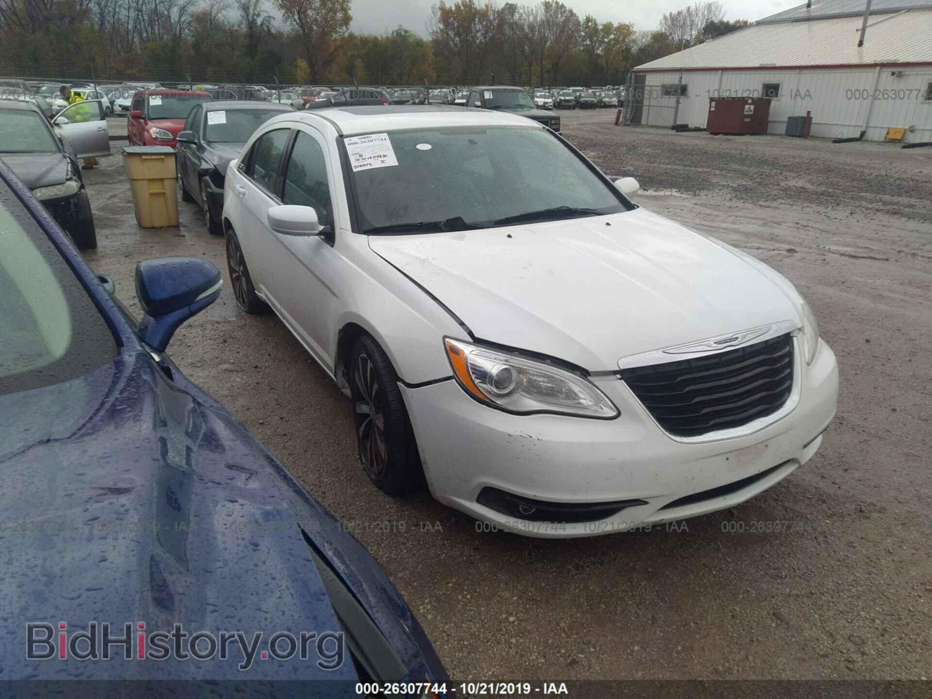 Photo 1C3CCBCG7DN520976 - CHRYSLER 200 2013
