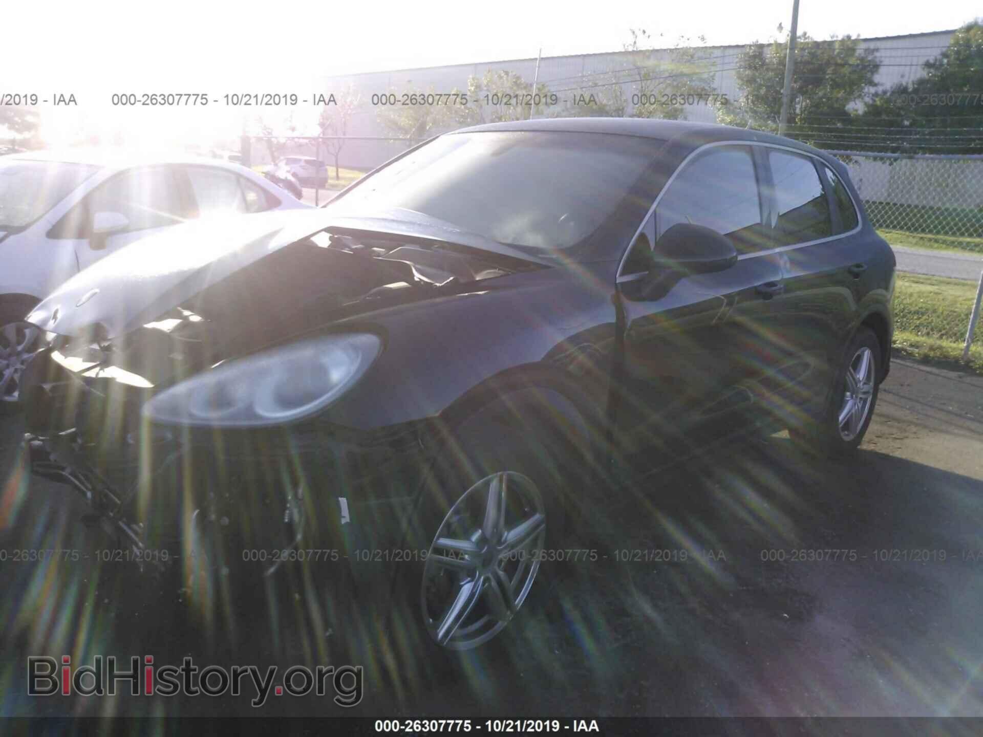 2014 PORSCHE CAYENNE - VIN: WP1AA2A28ELA07800 - Фото 2