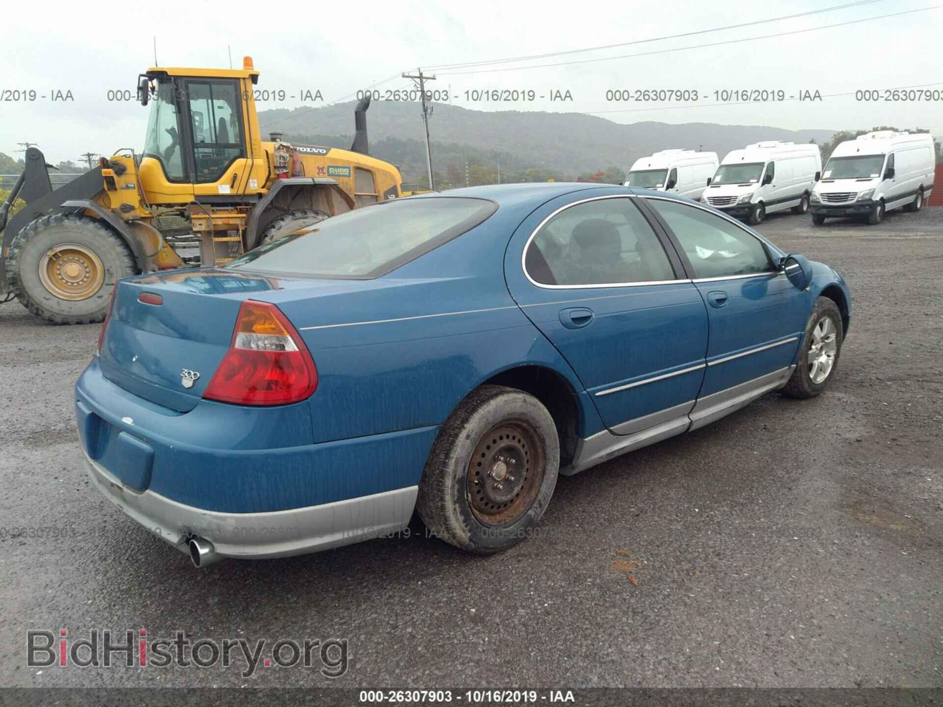 2003 CHRYSLER 300M - VIN: 2C3AE76K03H513244 - Фото 4