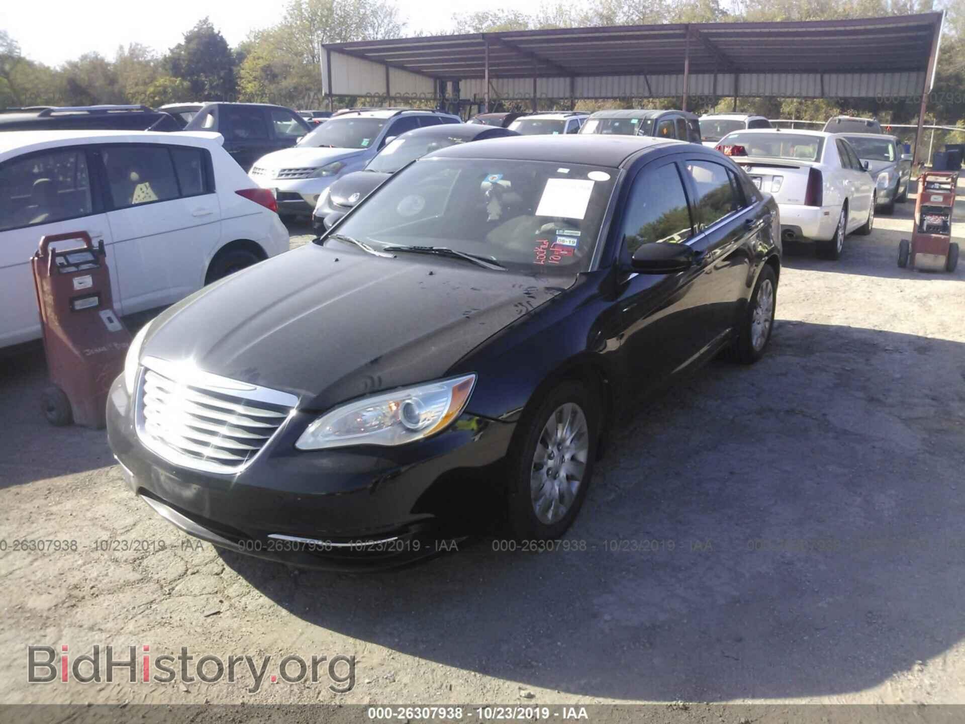 2013 CHRYSLER 200 - VIN: 1C3CCBAB6DN560456 - Photo 2