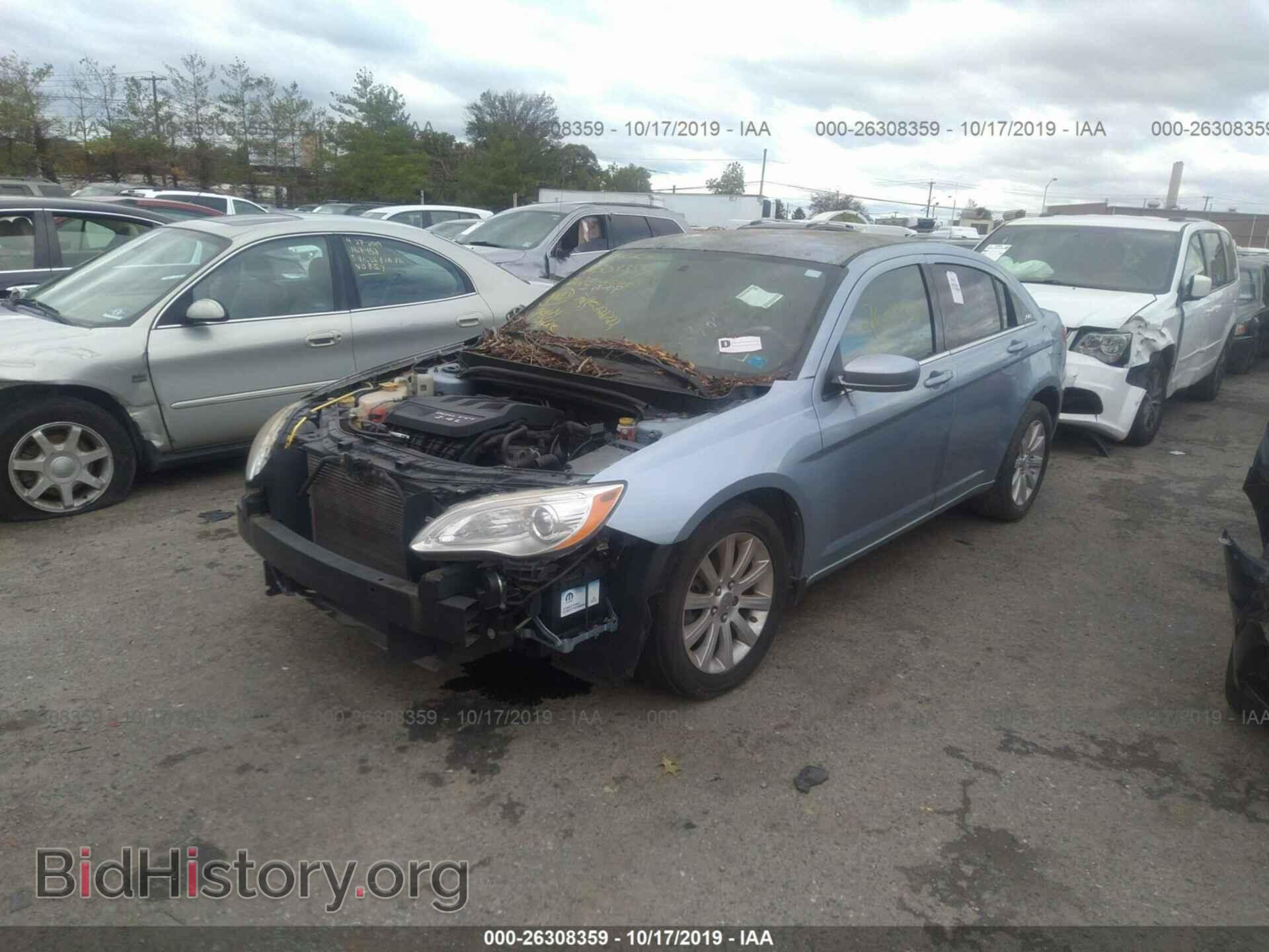 2012 CHRYSLER 200 - VIN: 1C3CCBBB5CN176150 - Photo 2
