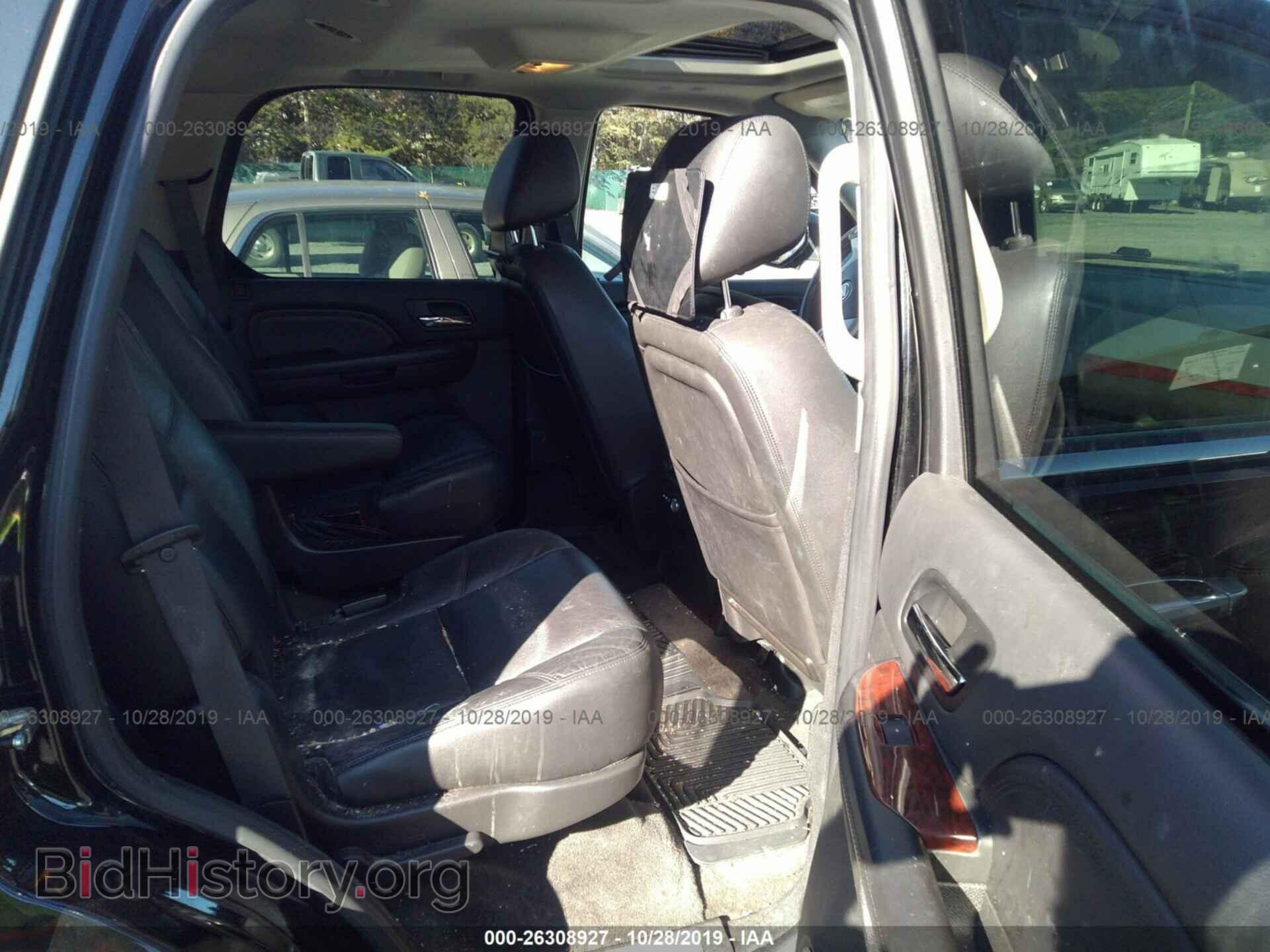 2011 CADILLAC ESCALADE - VIN: 1GYS4AEF8BR356608 - Фото 8