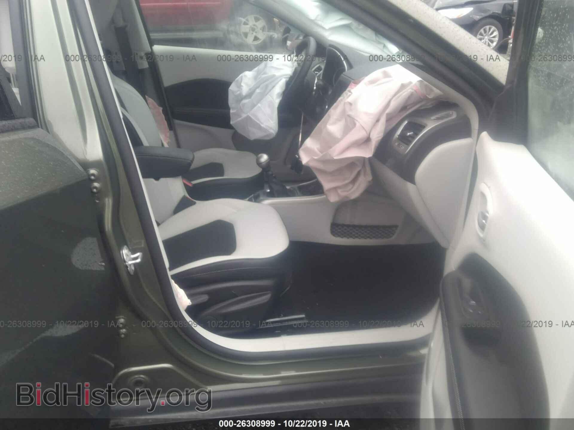 2019 JEEP COMPASS - VIN: 3C4NJDBB6KT601511 - Фото 5