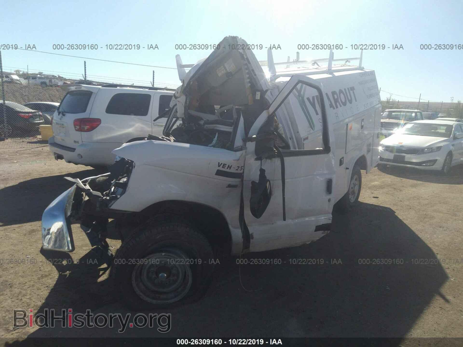 2018 FORD ECONOLINE - VIN: 1FDWE3F6XJDC38369 - Фото 2