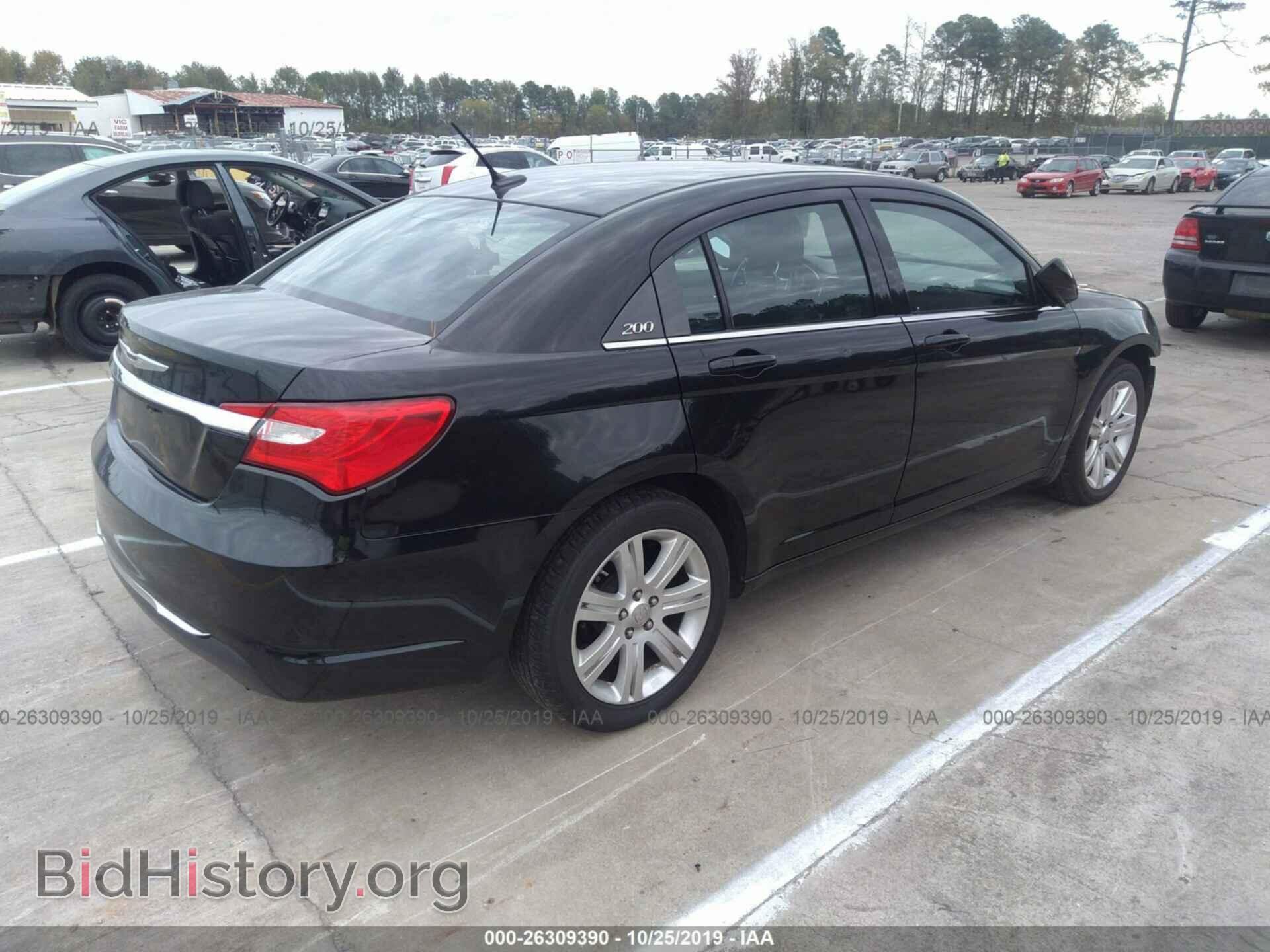 2013 CHRYSLER 200 - VIN: 1C3CCBBB6DN735951 - Photo 4