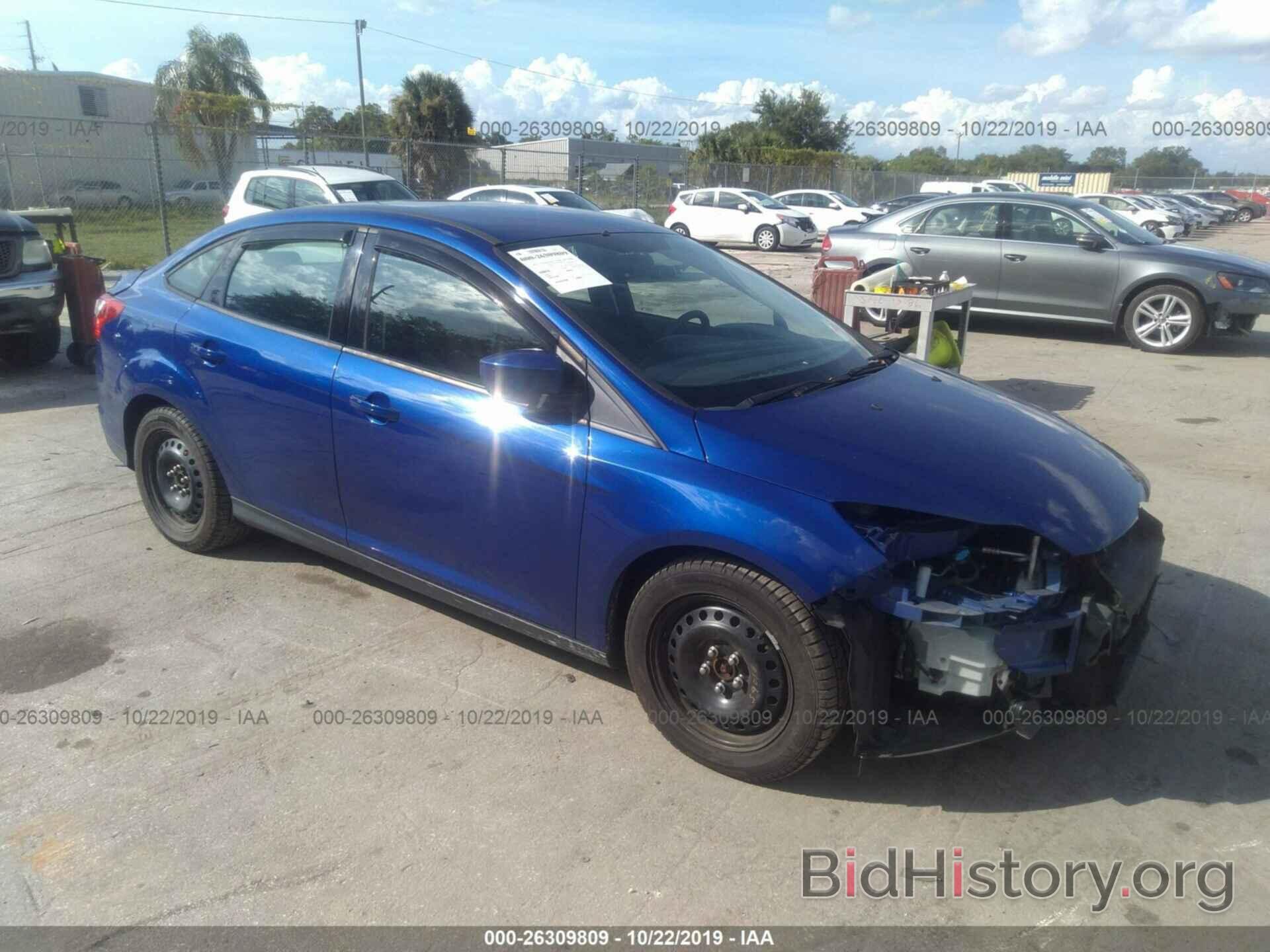 Photo 1FAHP3F2XCL248564 - FORD FOCUS 2012
