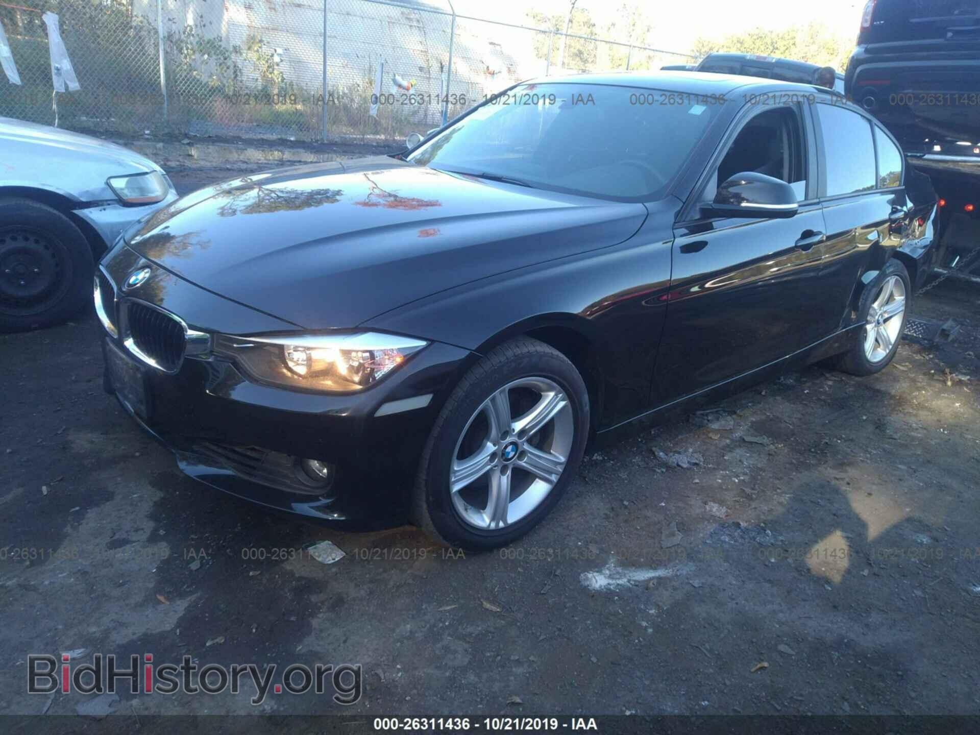 2013 BMW 328 - VIN: WBA3B3C59DF541662 - Фото 2