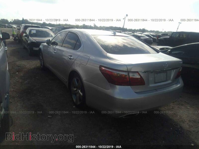 2011 Lexus LS (VIN JTHBL5EF4B5105803) — фото 3 из 11