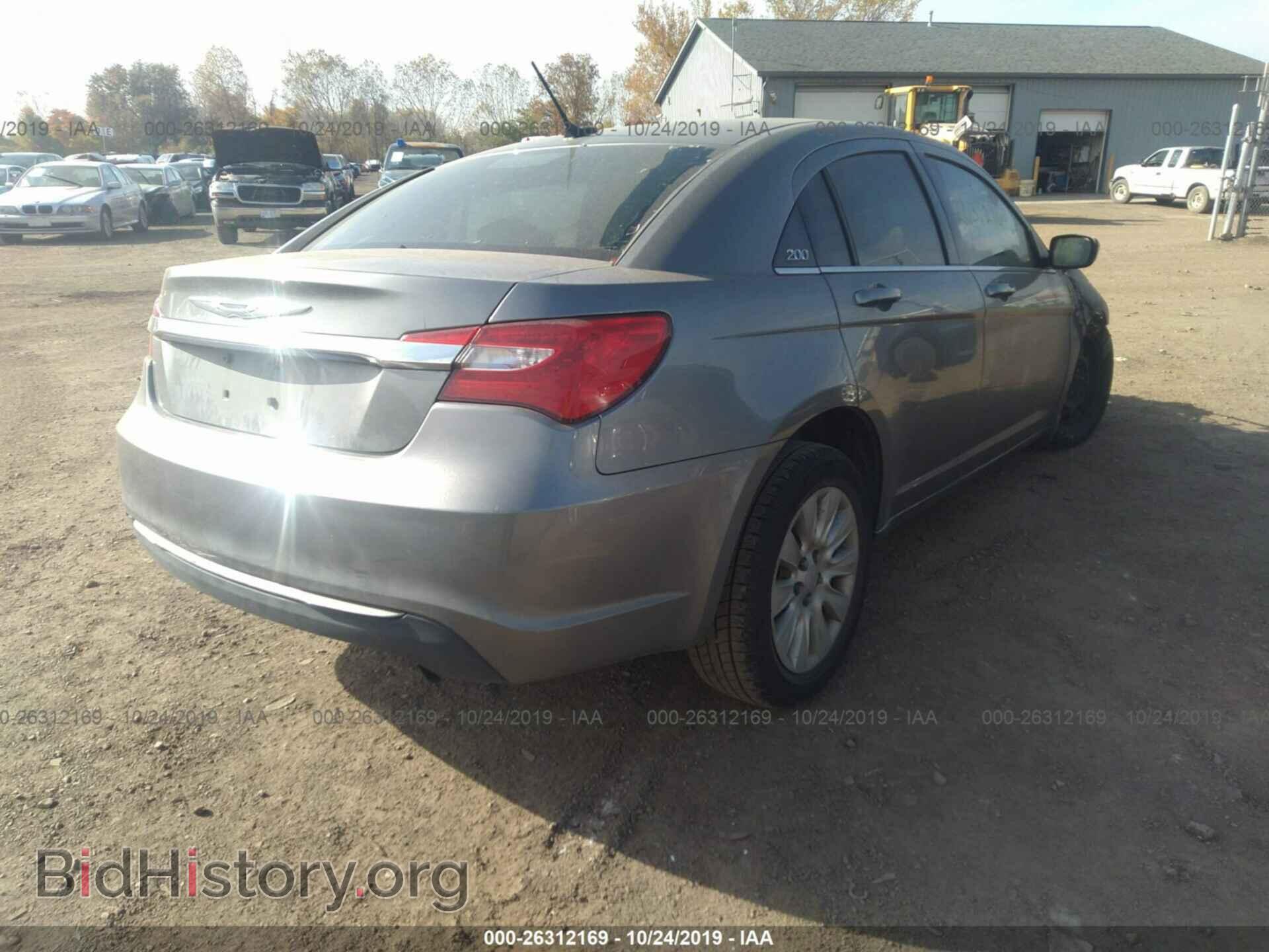 2012 CHRYSLER 200 - VIN: 1C3CCBAB2CN320450 - Фото 4