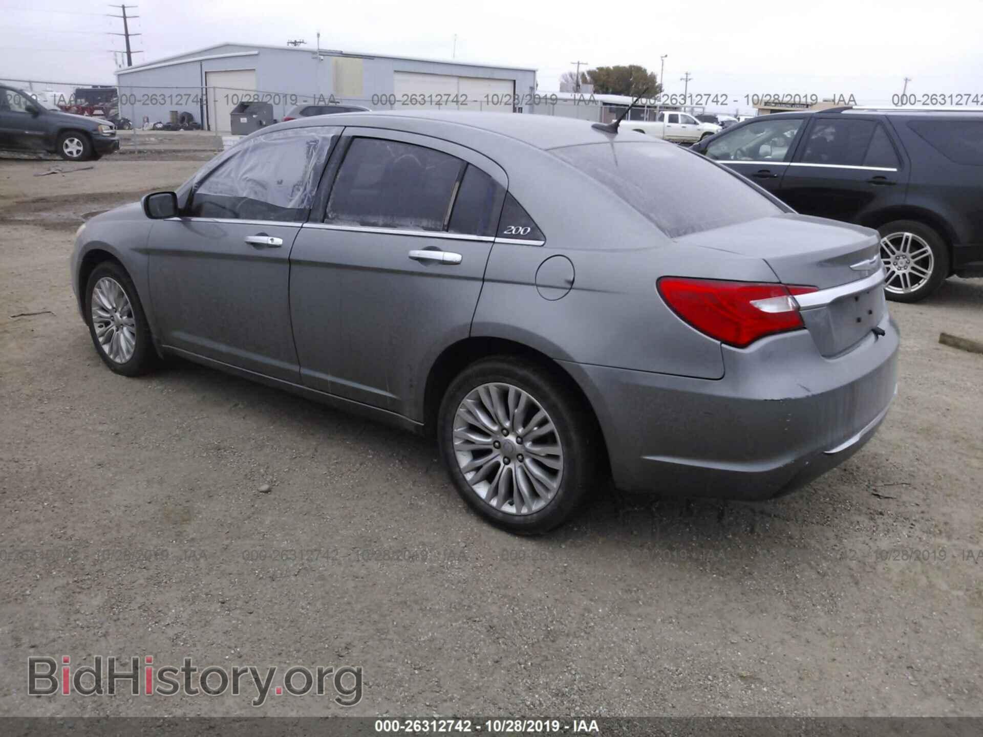2012 CHRYSLER 200 - VIN: 1C3CCBCB3CN137314 - Photo 3