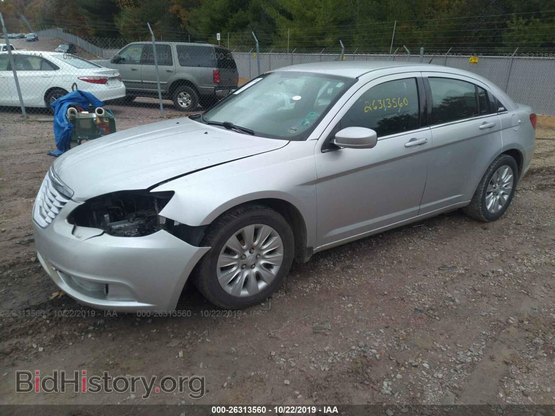 2012 CHRYSLER 200 - VIN: 1C3CCBAB5CN199364 - Photo 2