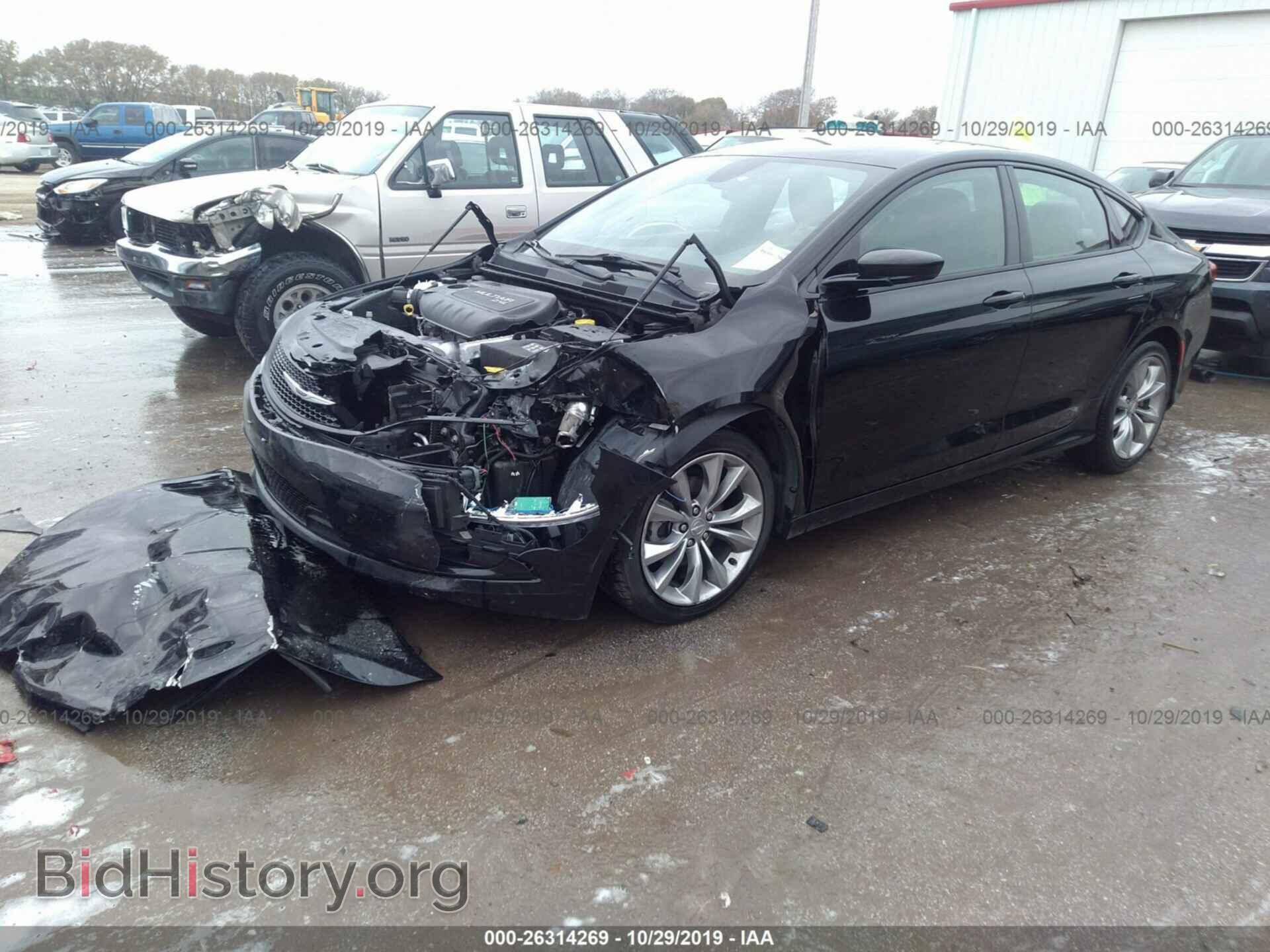 2015 CHRYSLER 200 - VIN: 1C3CCCBB0FN744220 - Photo 2