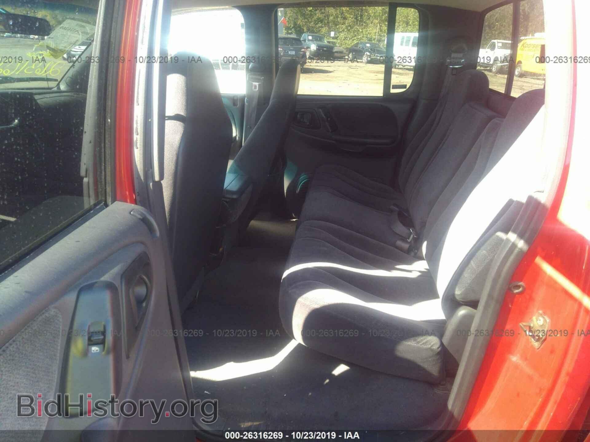 2000 DODGE DAKOTA - VIN: 1B7GG2AX2YS760495 - Фото 8