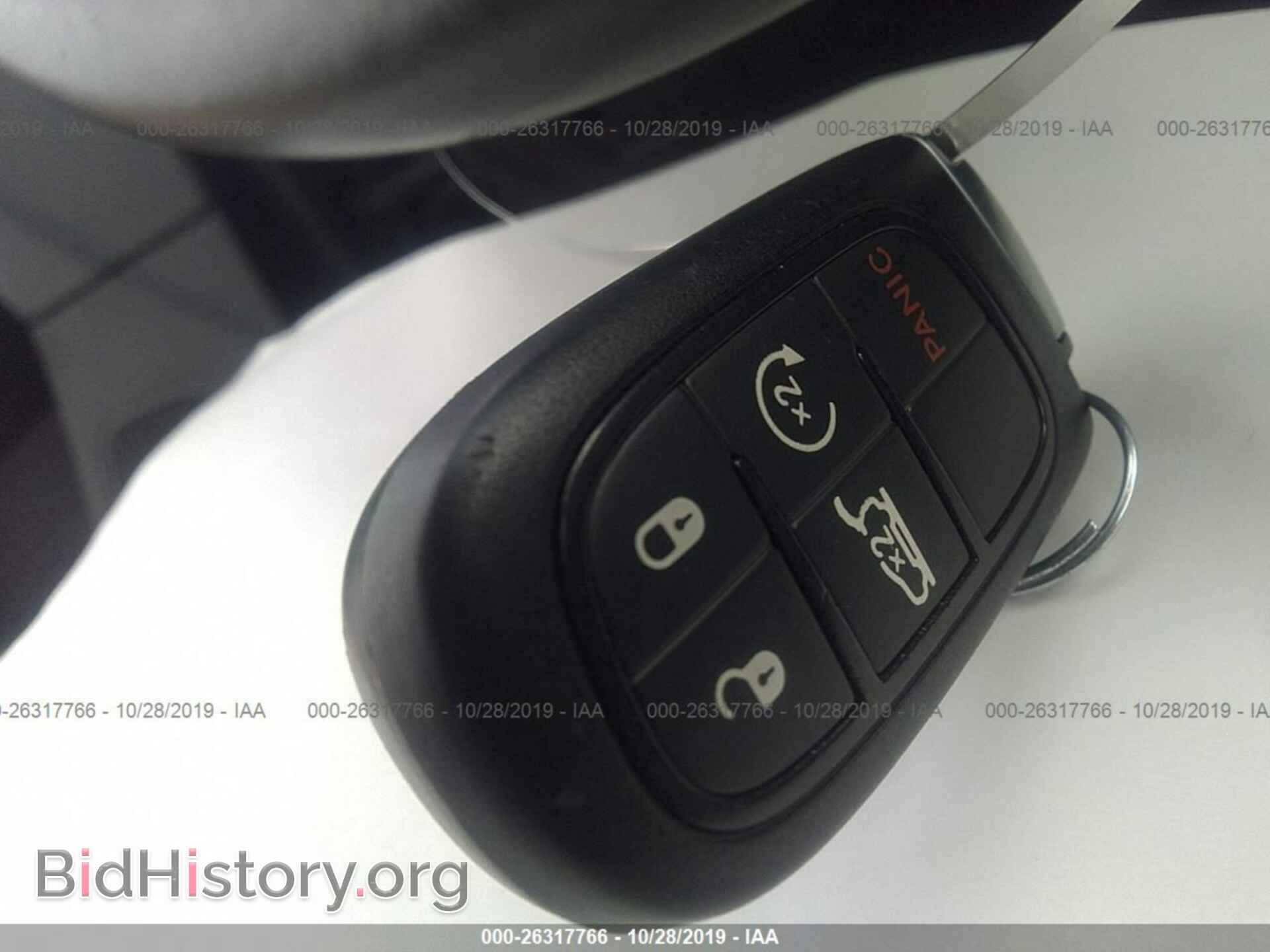 2014 Jeep Cherokee - VIN: 1C4PJMBS8EW180463 - Photo 11