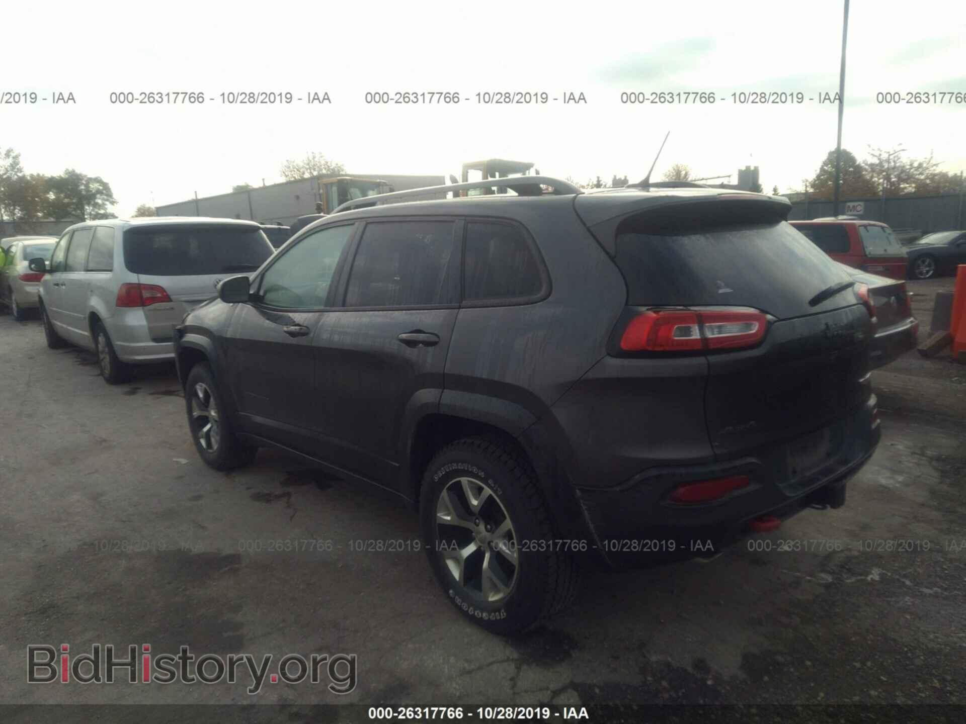 2014 Jeep Cherokee - VIN: 1C4PJMBS8EW180463 - Photo 3