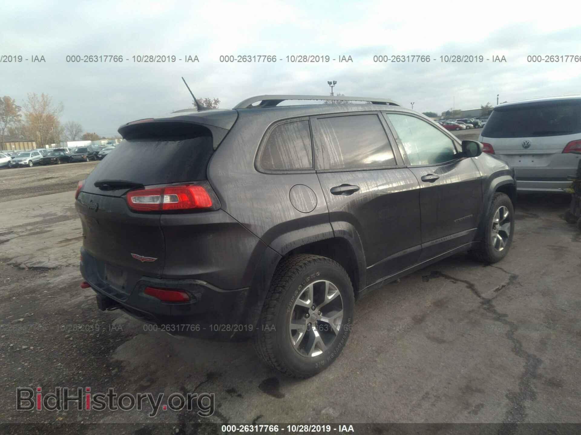 2014 Jeep Cherokee - VIN: 1C4PJMBS8EW180463 - Photo 4
