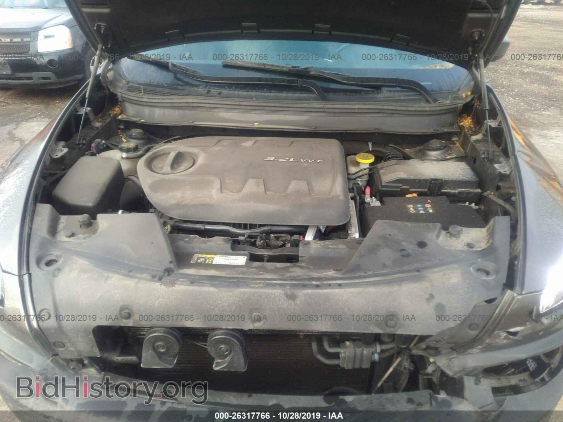 2014 Jeep Cherokee - VIN: 1C4PJMBS8EW180463 - Photo 10