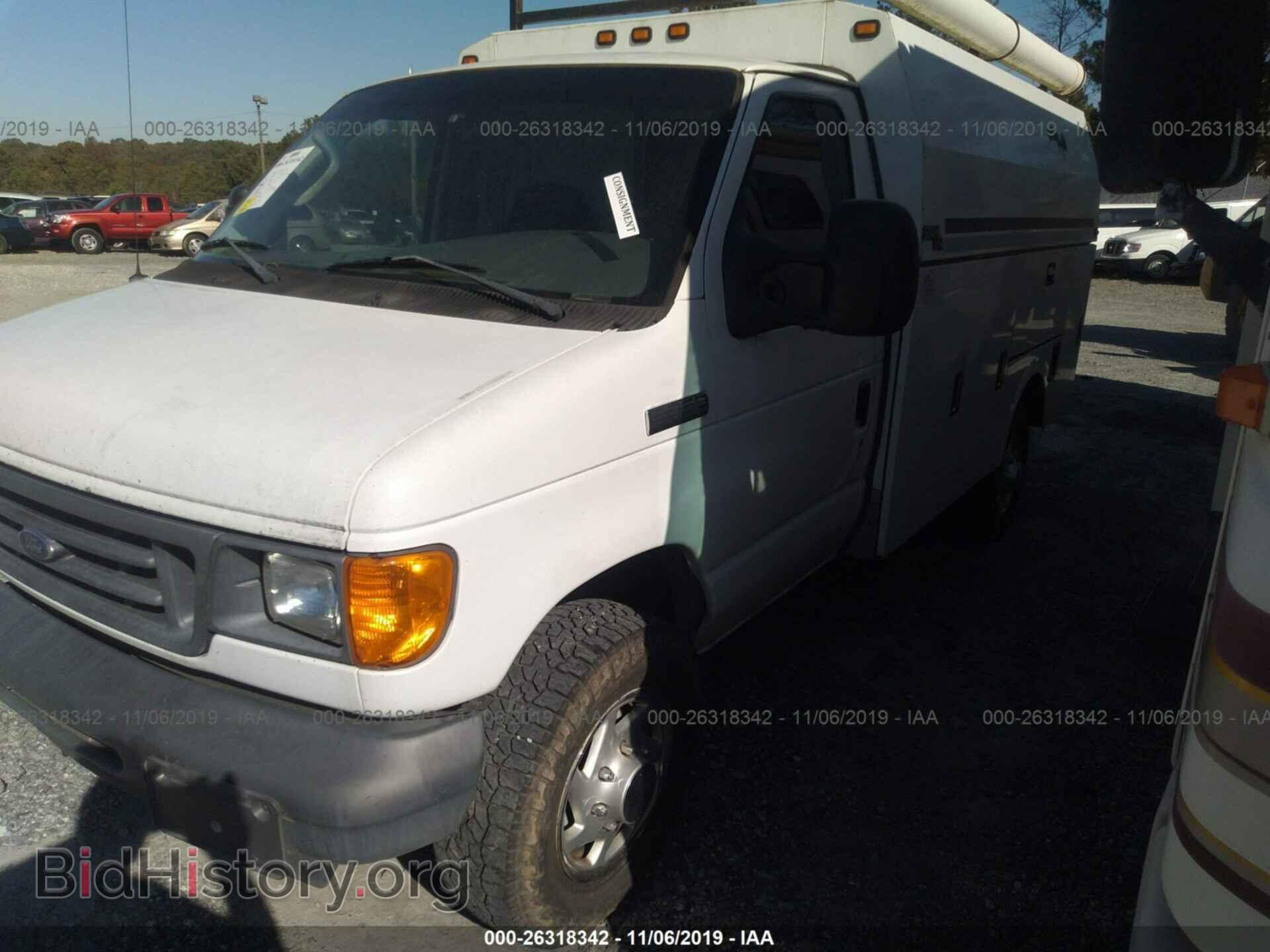 2006 FORD ECONOLINE - VIN: 1FDSE35P36HA48468 - Фото 2