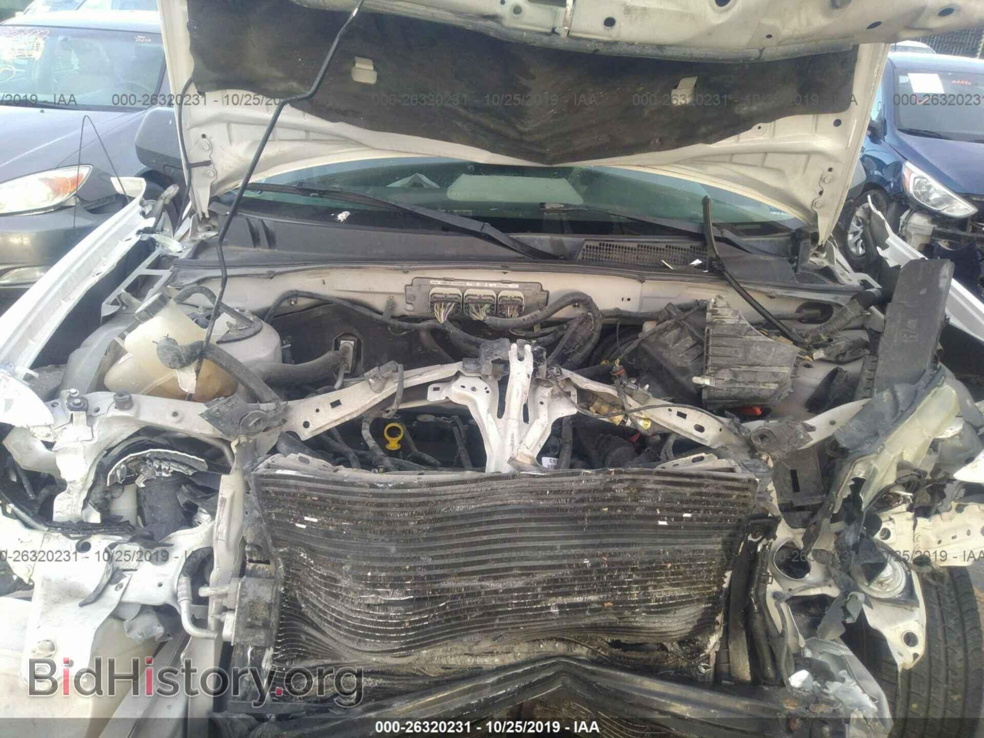 2009 FORD ESCAPE - VIN: 1FMCU03739KB11357 - Фото 10