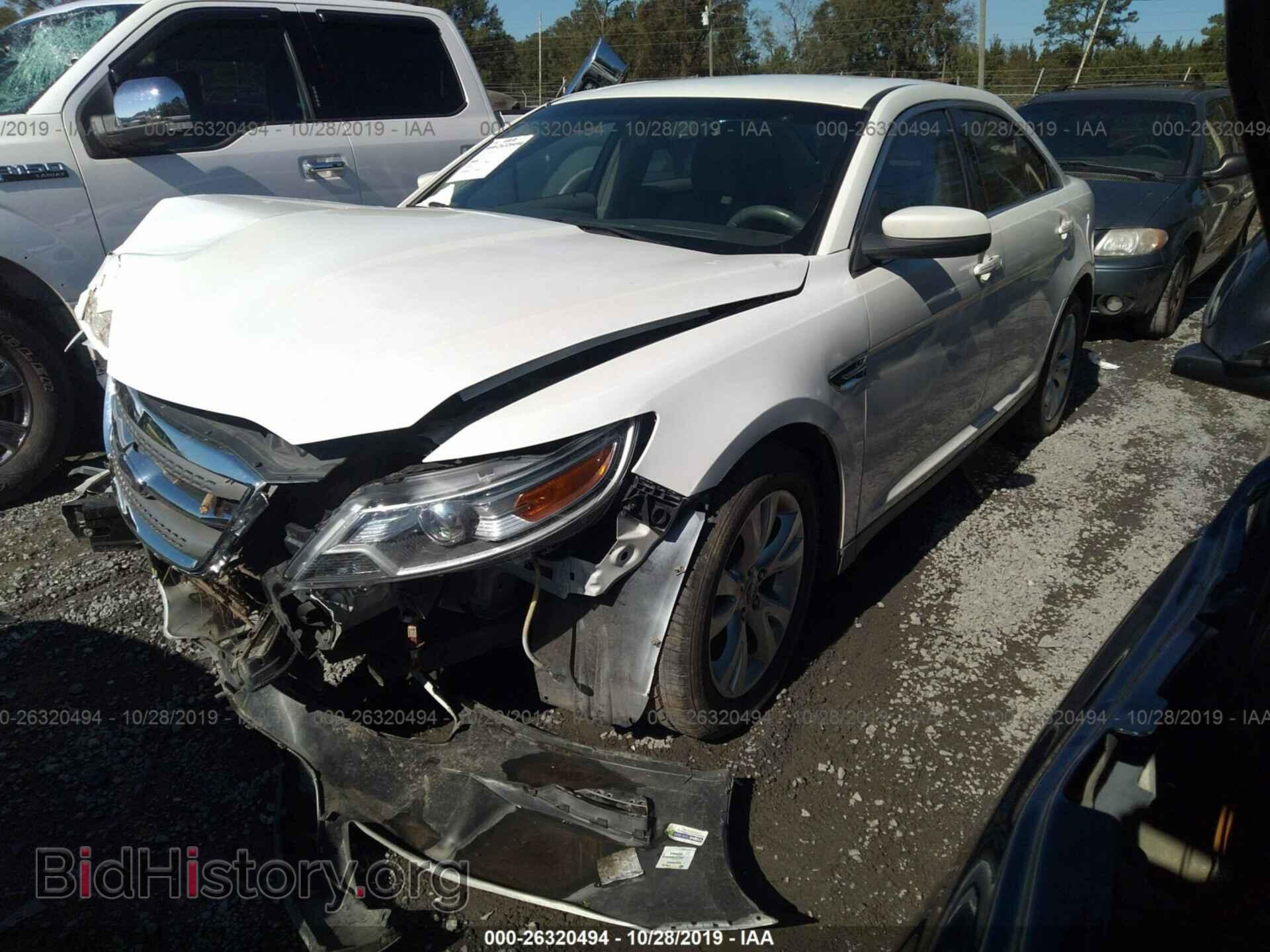 2011 FORD TAURUS - VIN: 1FAHP2EW0BG100672 - Фото 2