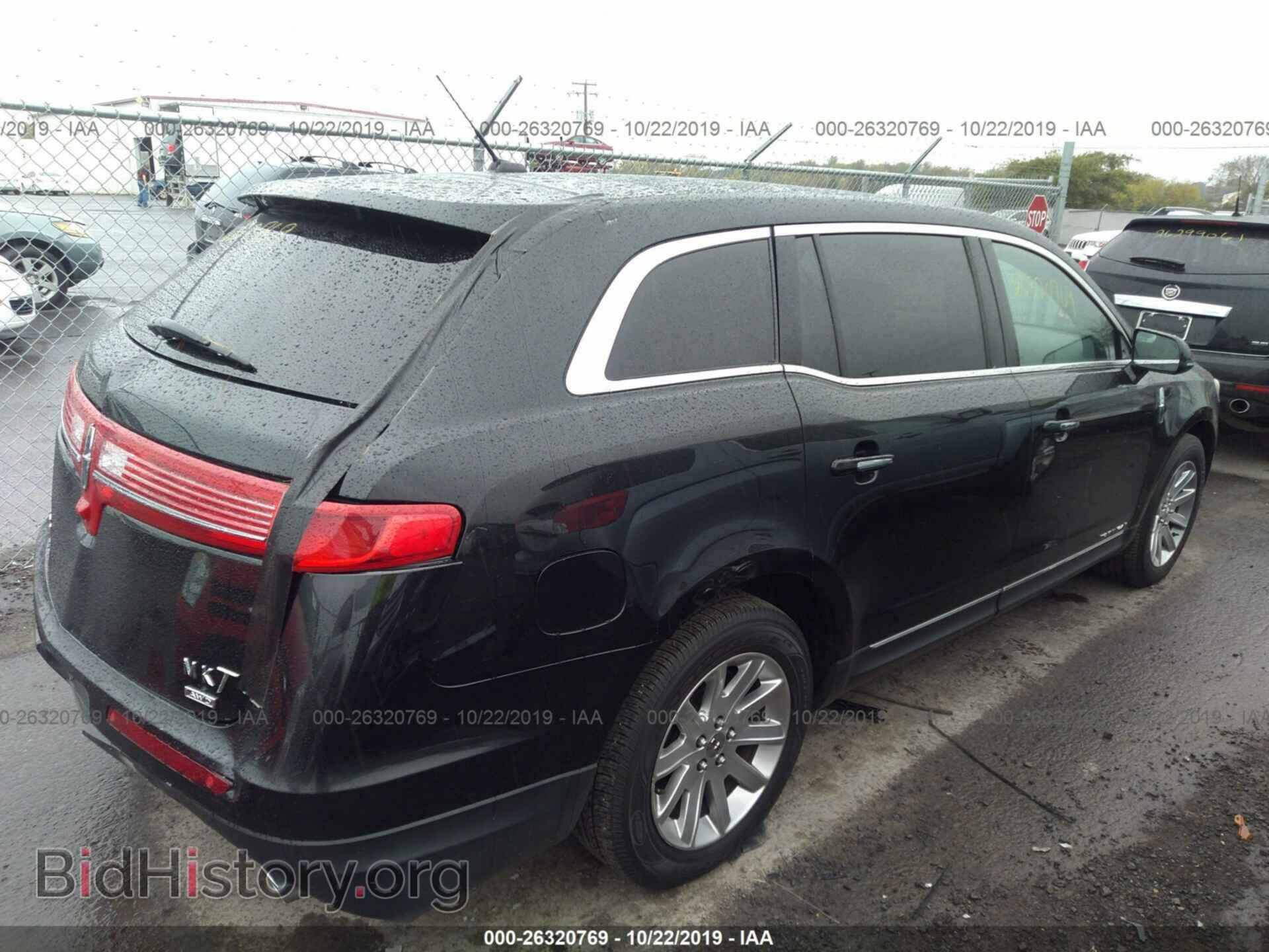 2015 LINCOLN MKT - VIN: 2LMHJ5NK9FBL00599 - Фото 4