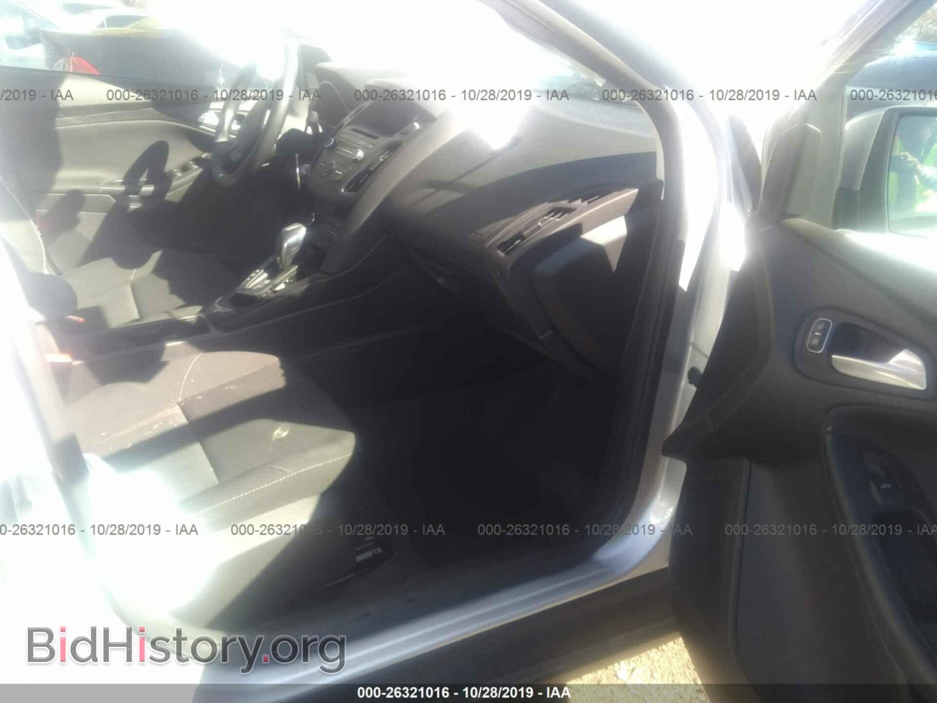 2016 FORD FOCUS - VIN: 1FADP3F29GL393812 - Photo 5
