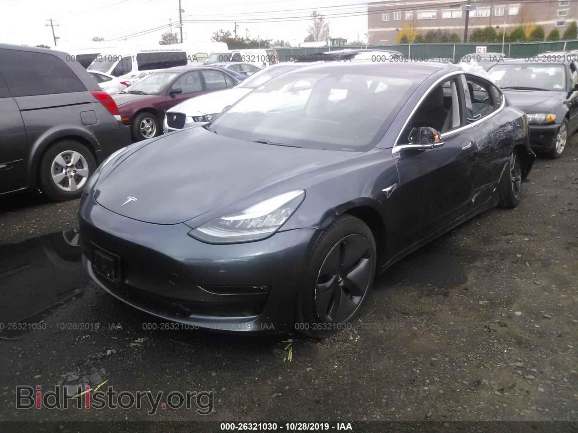 2018 Tesla Model 3 - VIN: 5YJ3E1EA2JF018802 - Photo 2