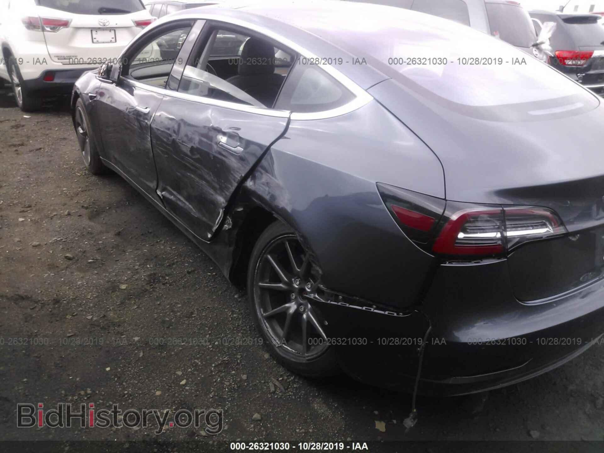 2018 Tesla Model 3 - VIN: 5YJ3E1EA2JF018802 - Photo 6
