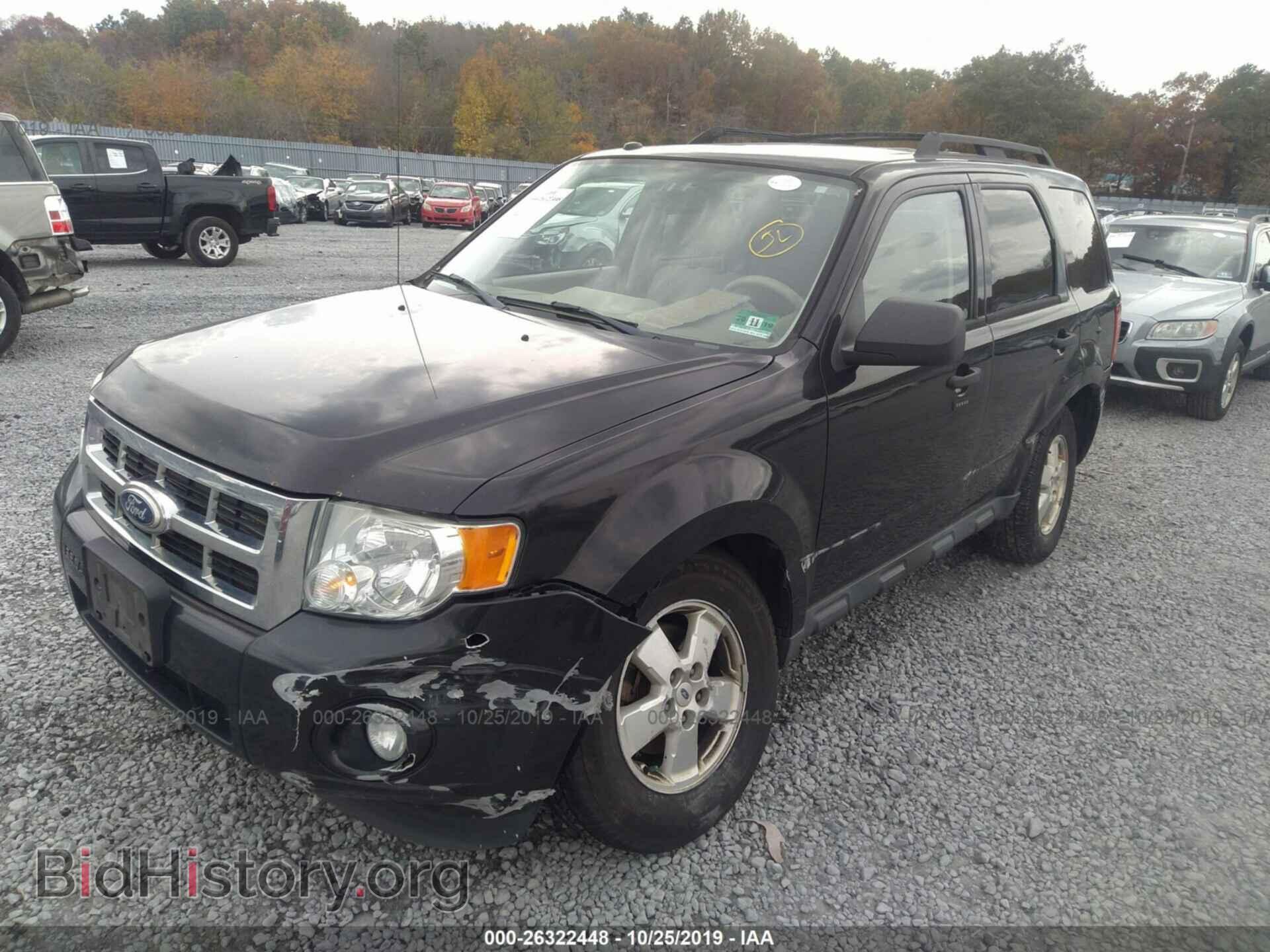 2011 FORD ESCAPE - VIN: 1FMCU0D77BKA03005 - Photo 2